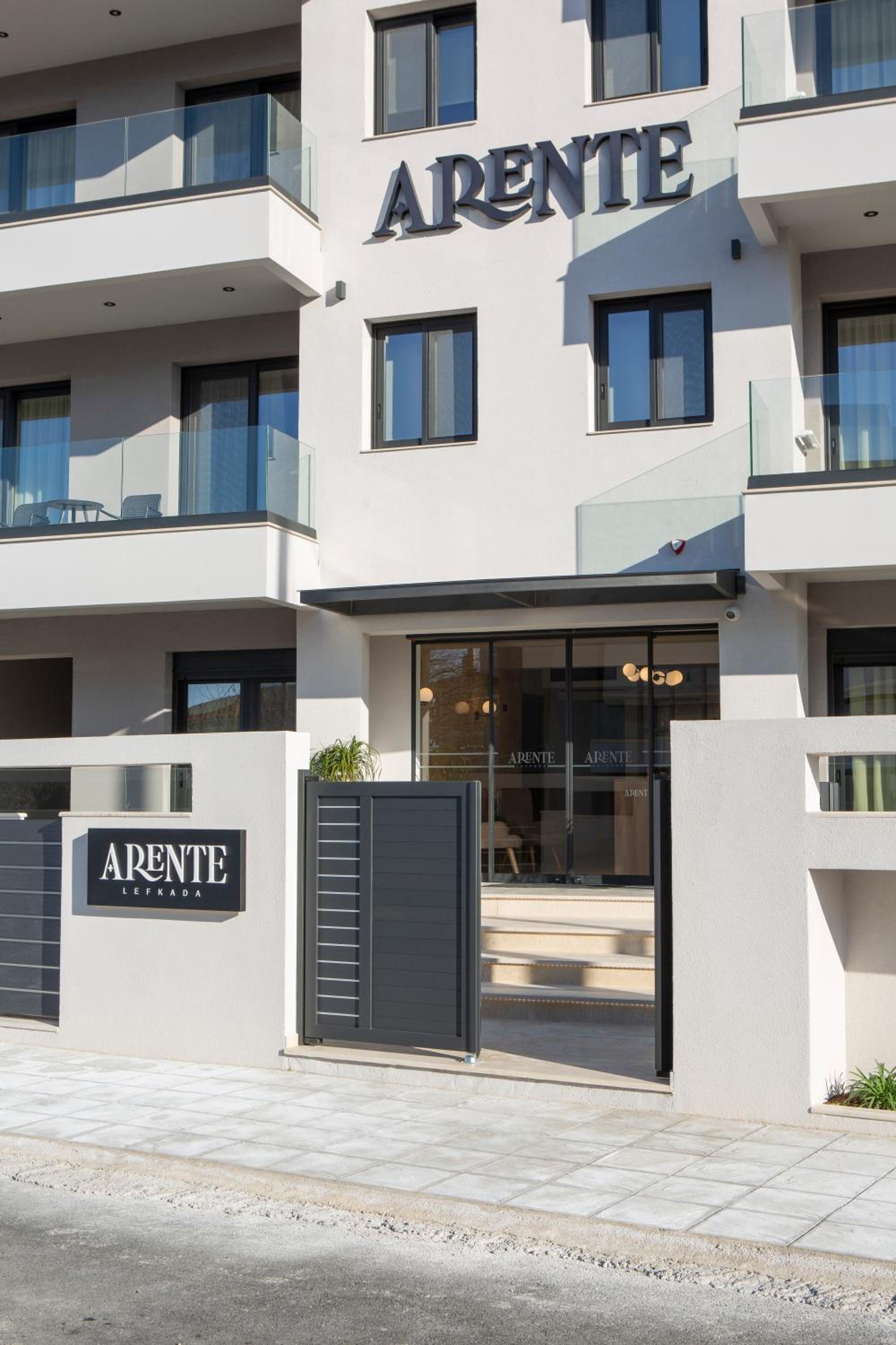 Arente Apartments