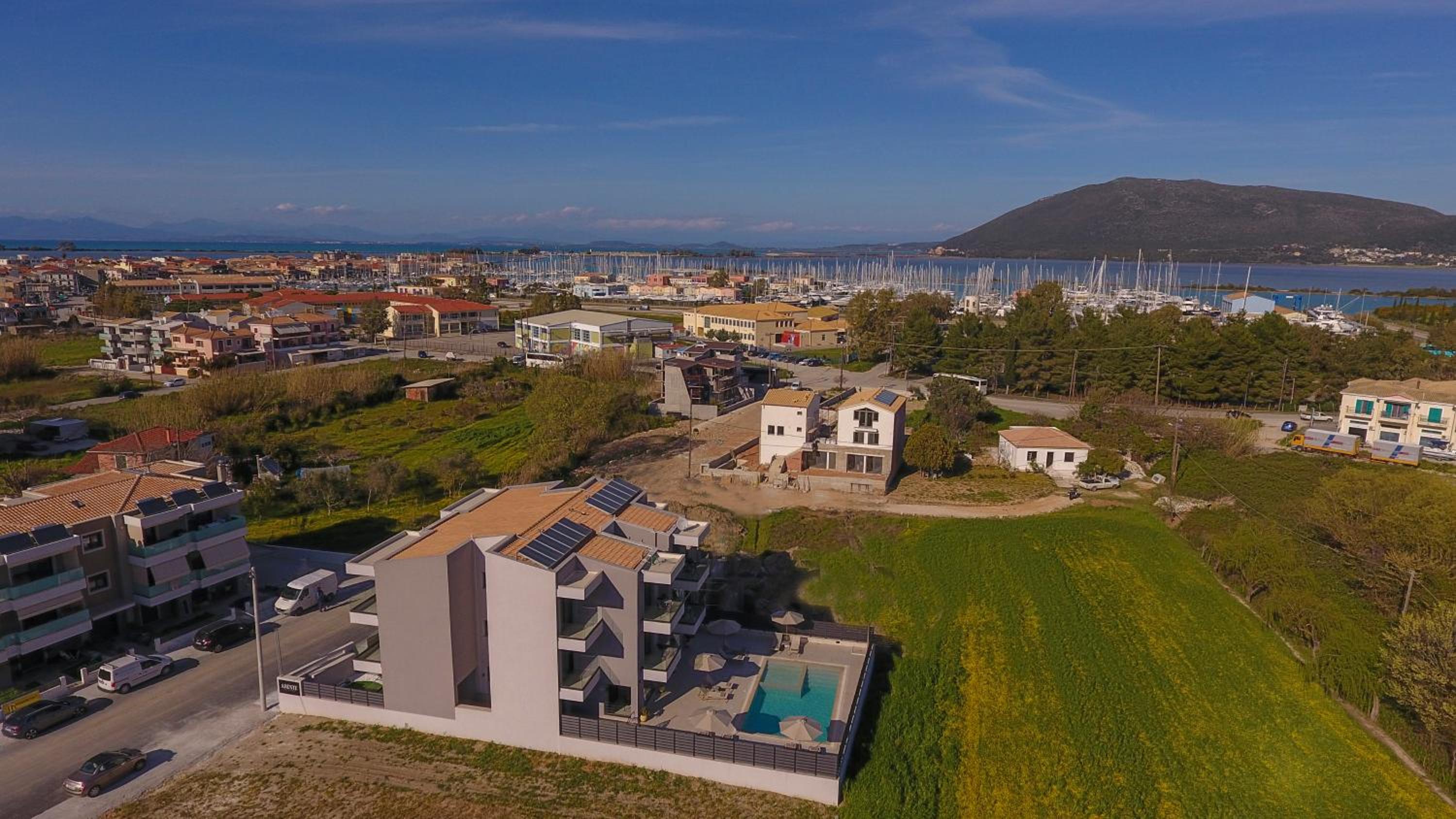 Arente Apartments