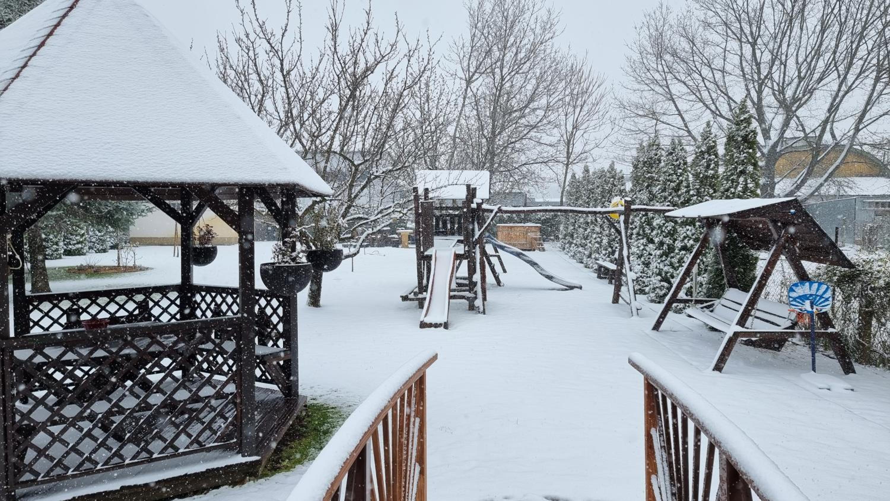 PanOli Apartmanház Nyíregyháza