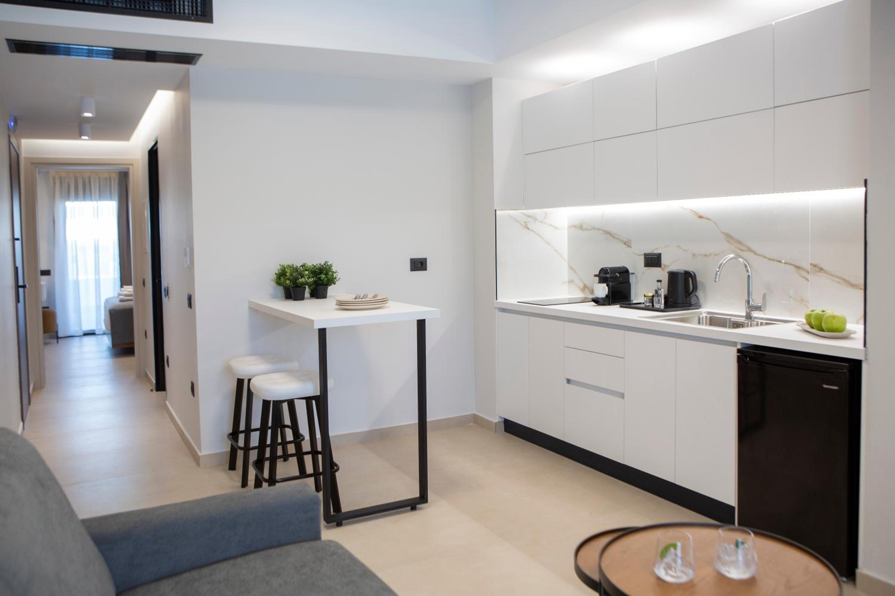 Arente Apartments