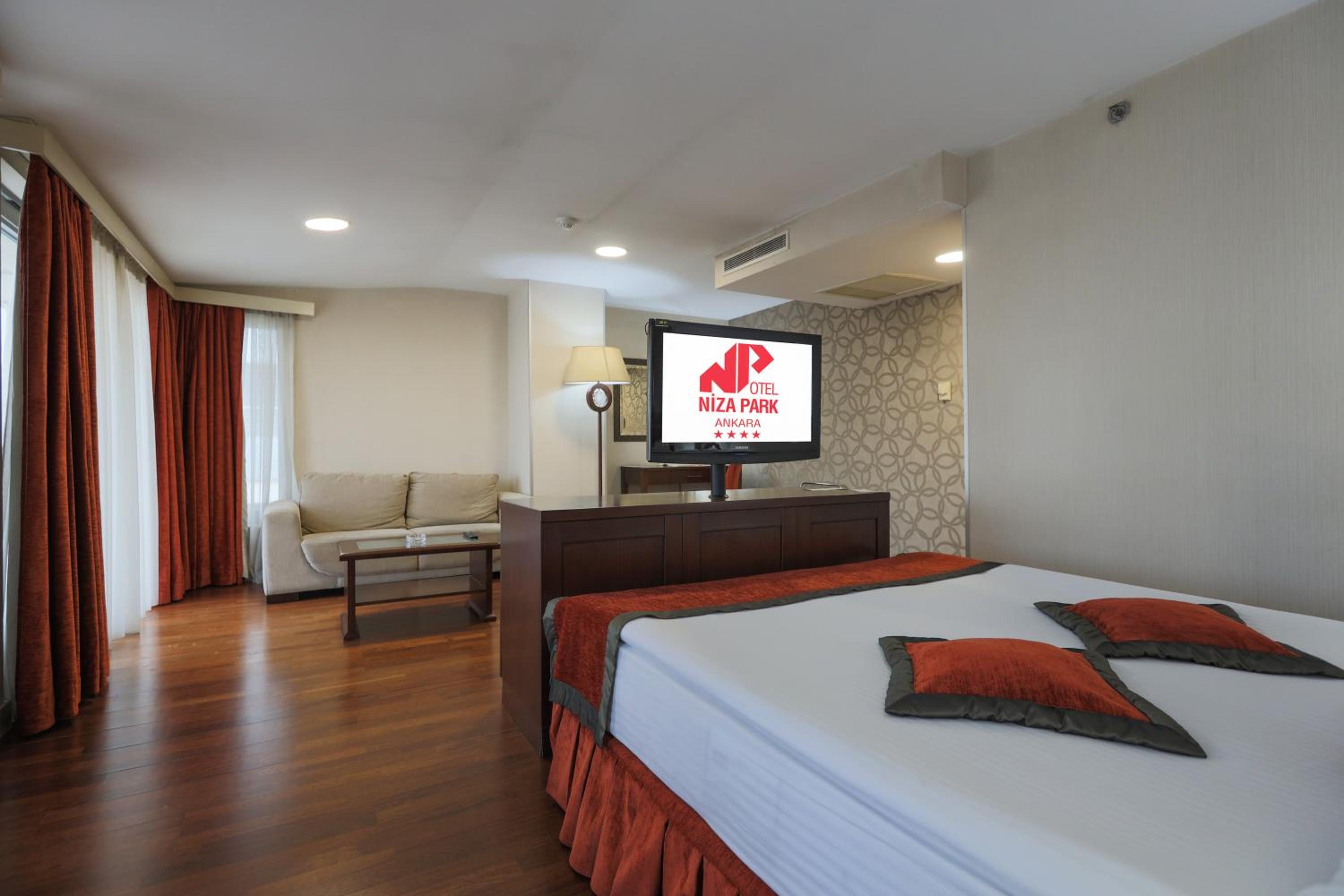 Niza Park Hotel - Image 11
