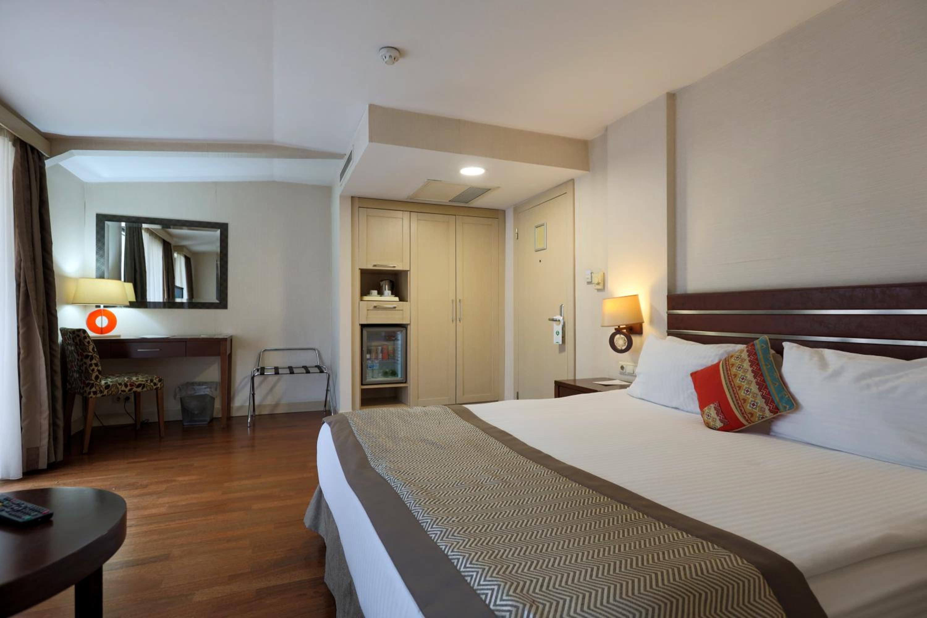 Niza Park Hotel - Image 13