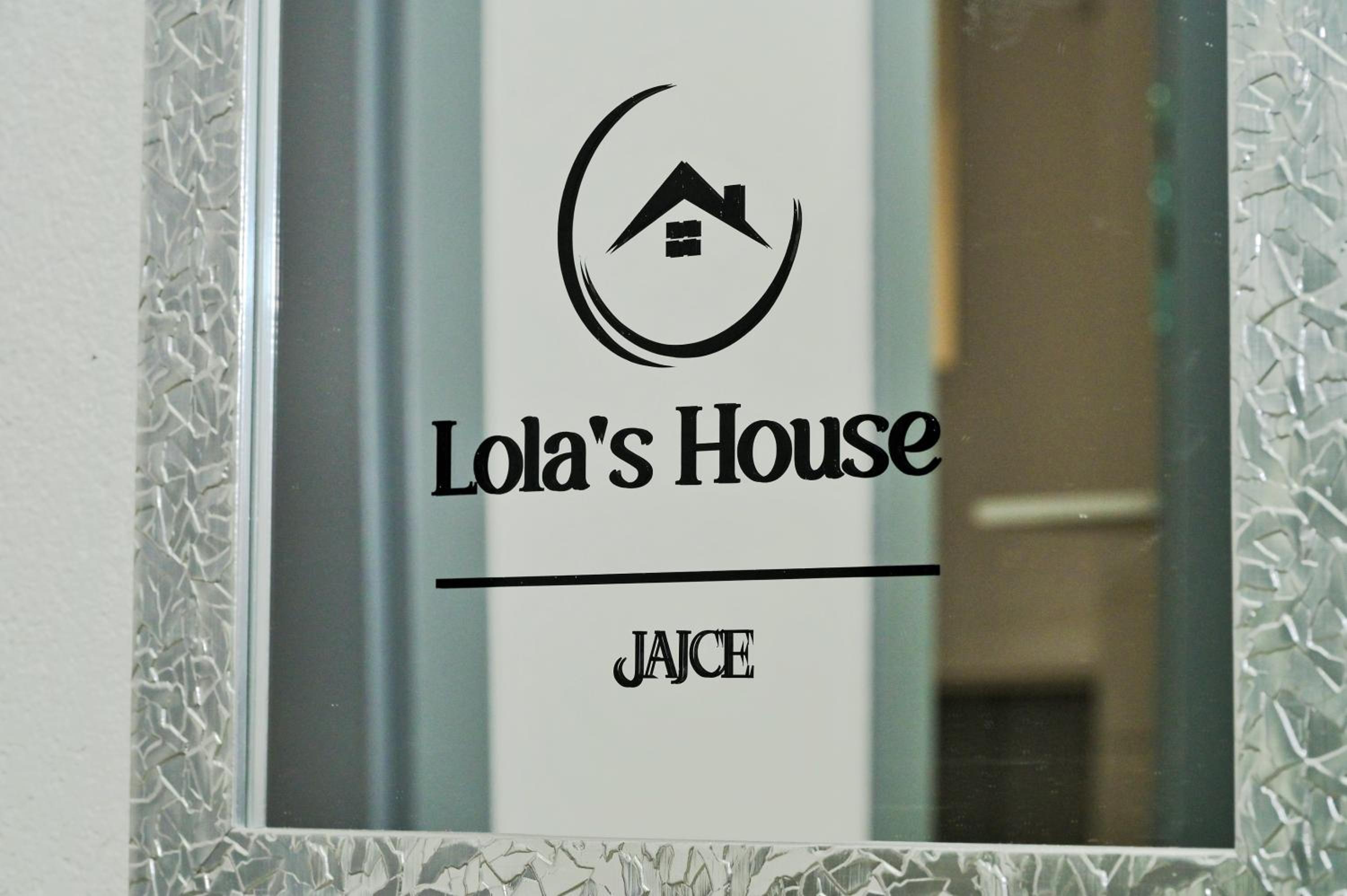 Lola's House