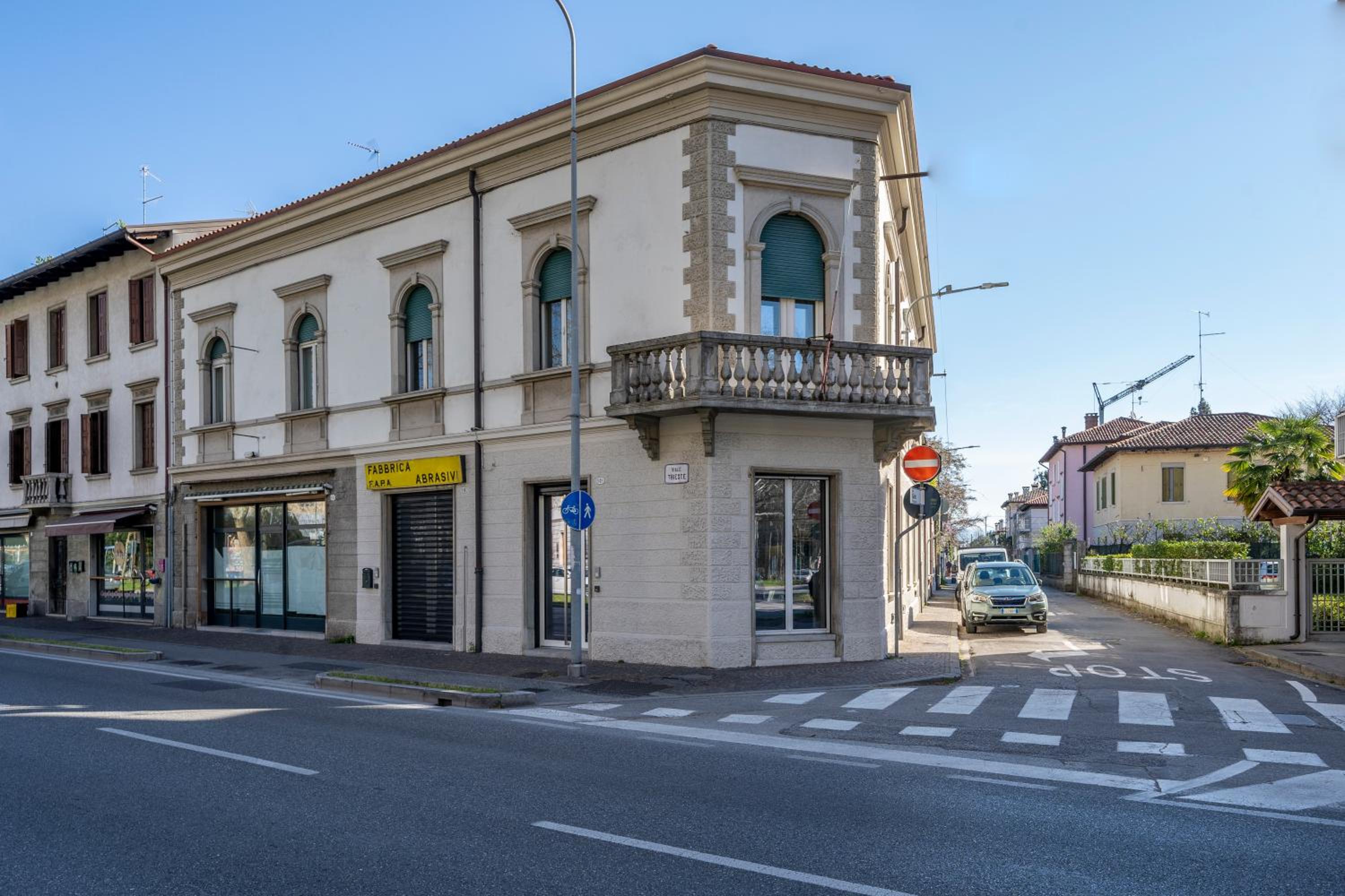 GuestHost - Loft viale Trieste view 3