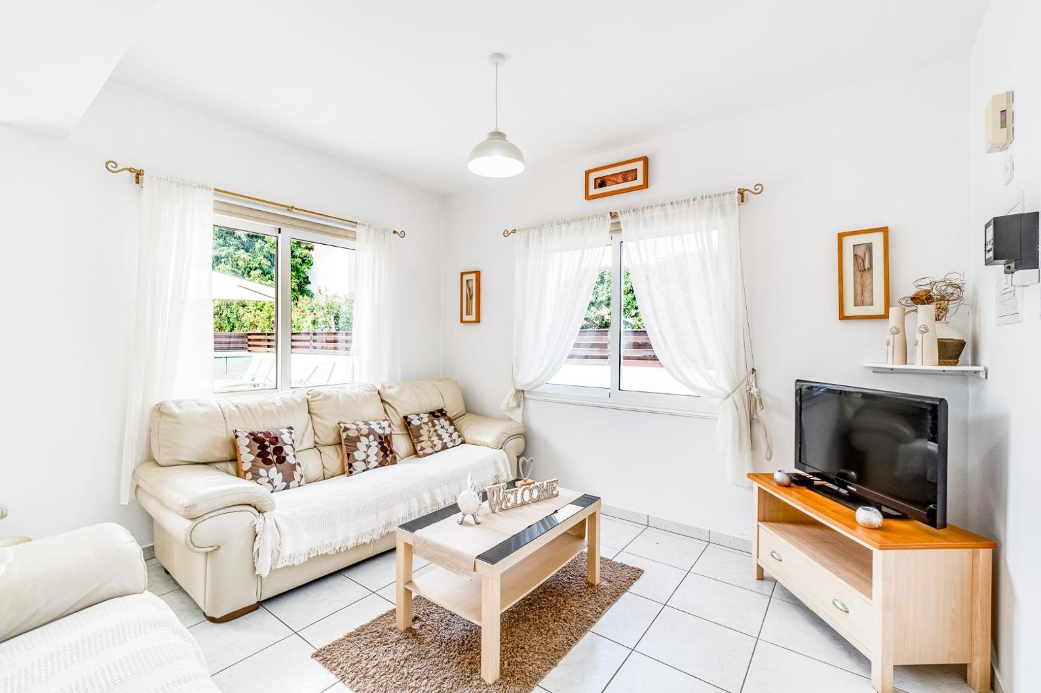 Villa Sunnyside Mandali by Ezoria Villas