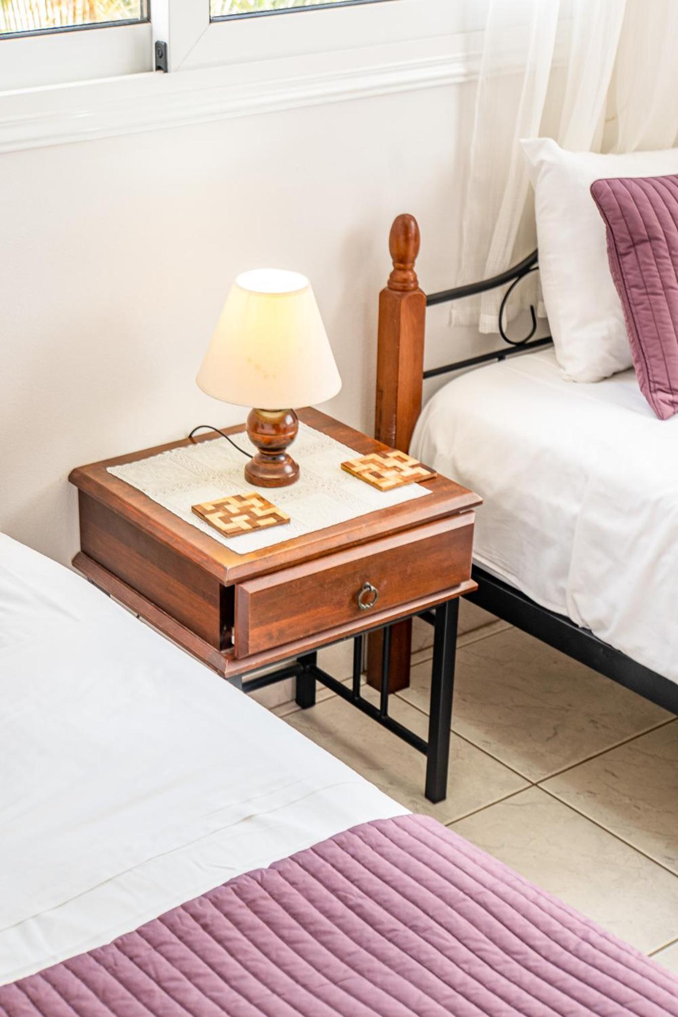 Villa Sunnyside Mandali by Ezoria Villas