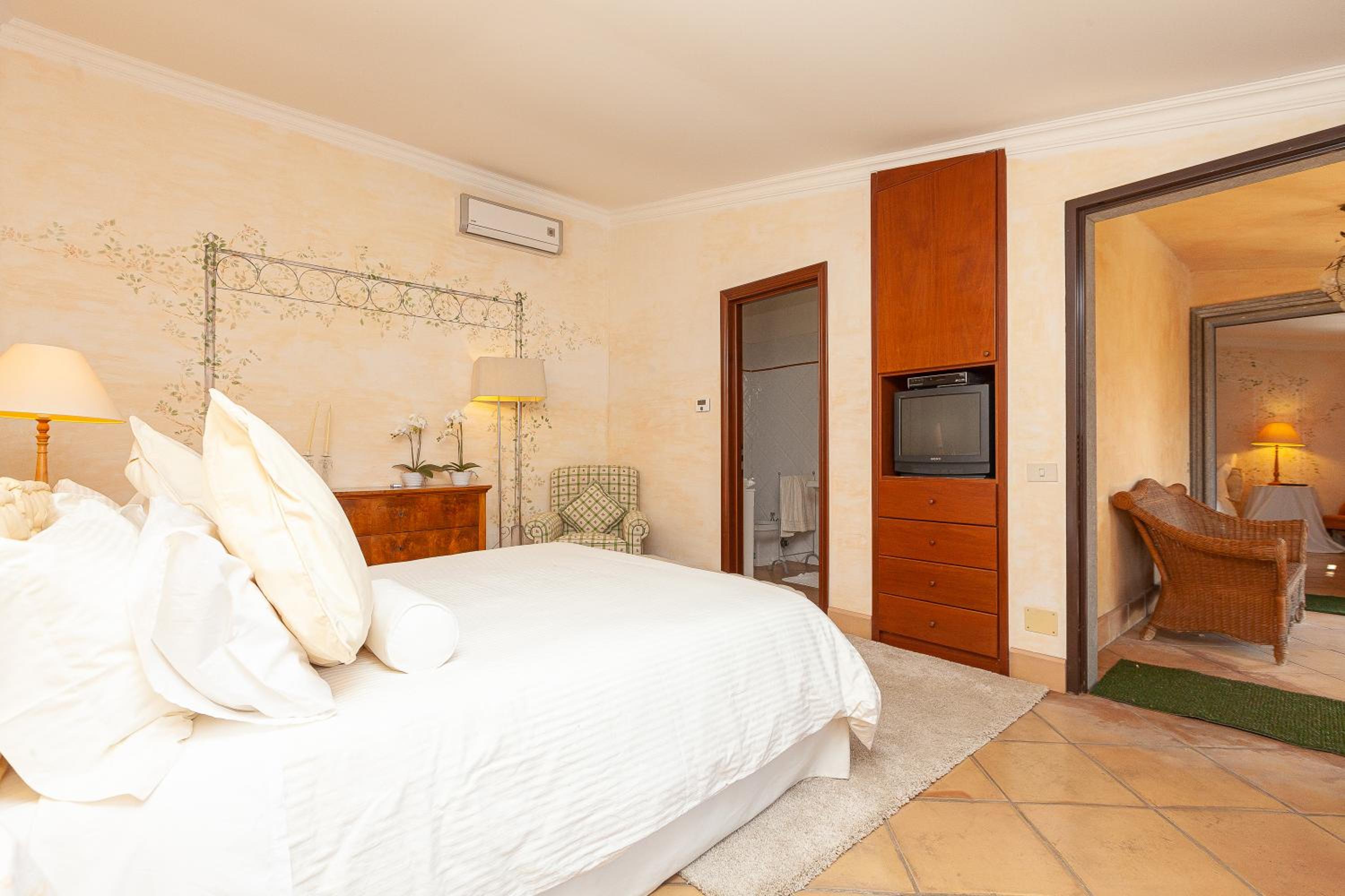 Conti Beccaris Castle by Rental in Rome