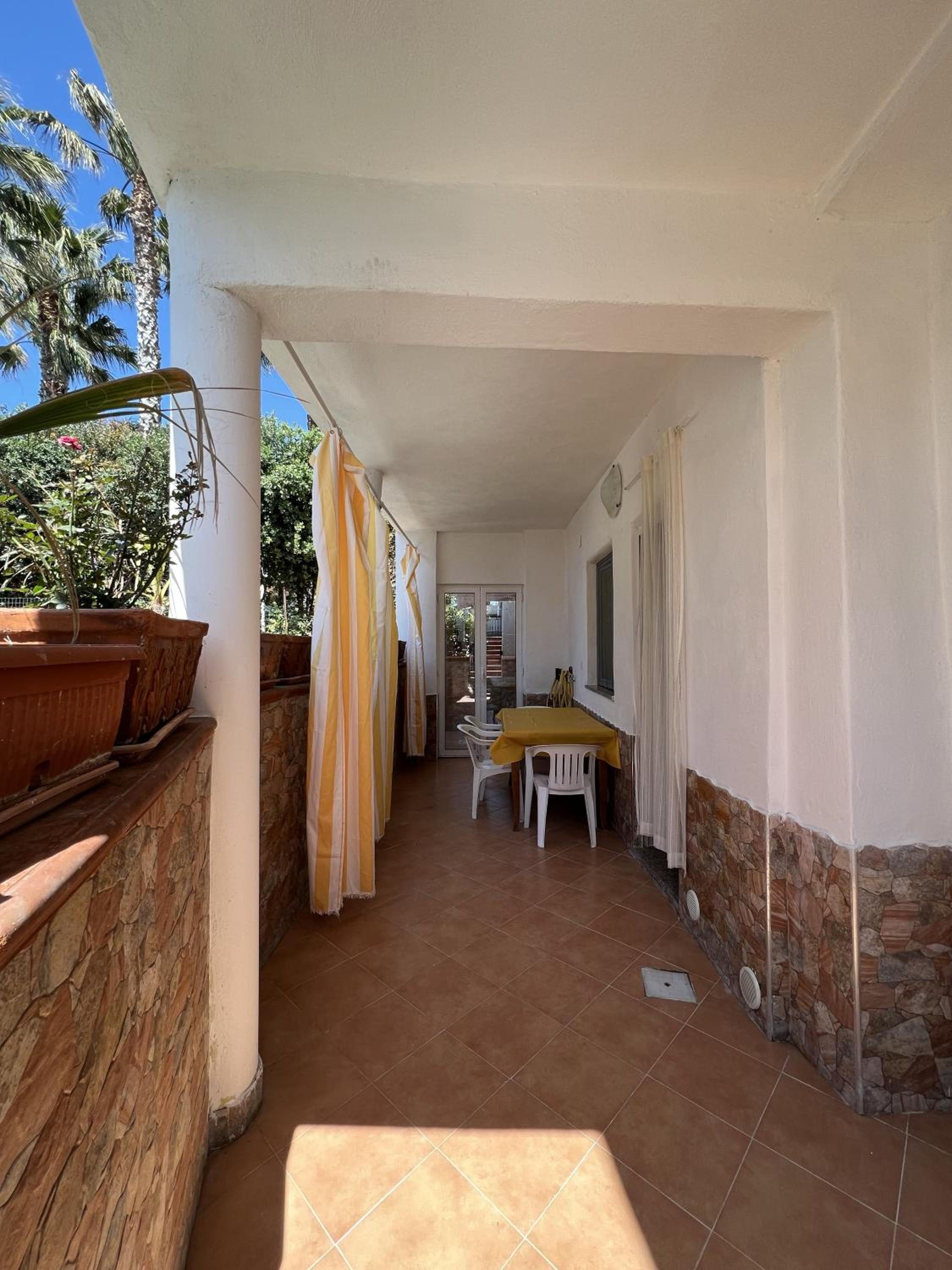Casa D'Ambra view 2