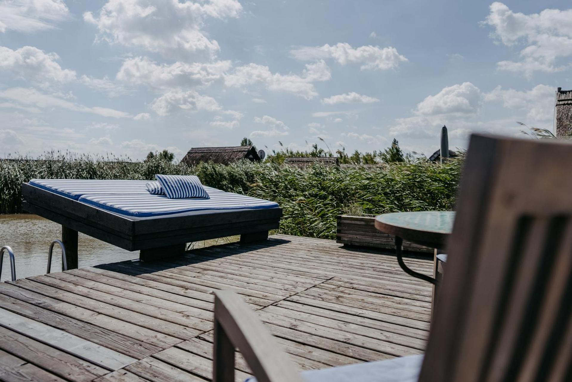 Seehütte Neusiedlersee inklusive Elektroboot