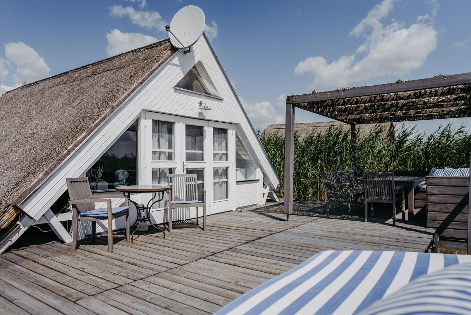 Seehütte Neusiedlersee inklusive Elektroboot