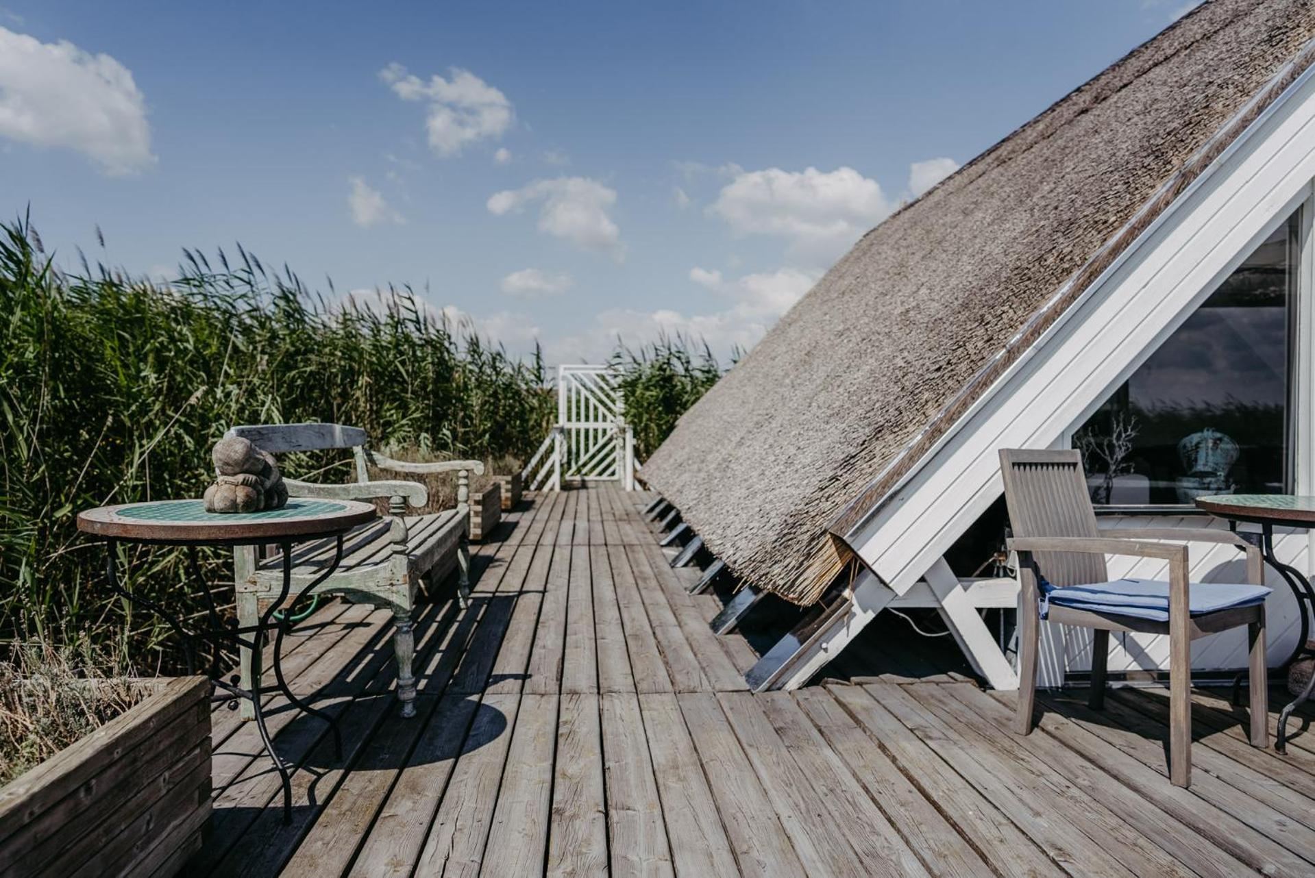 Seehütte Neusiedlersee inklusive Elektroboot