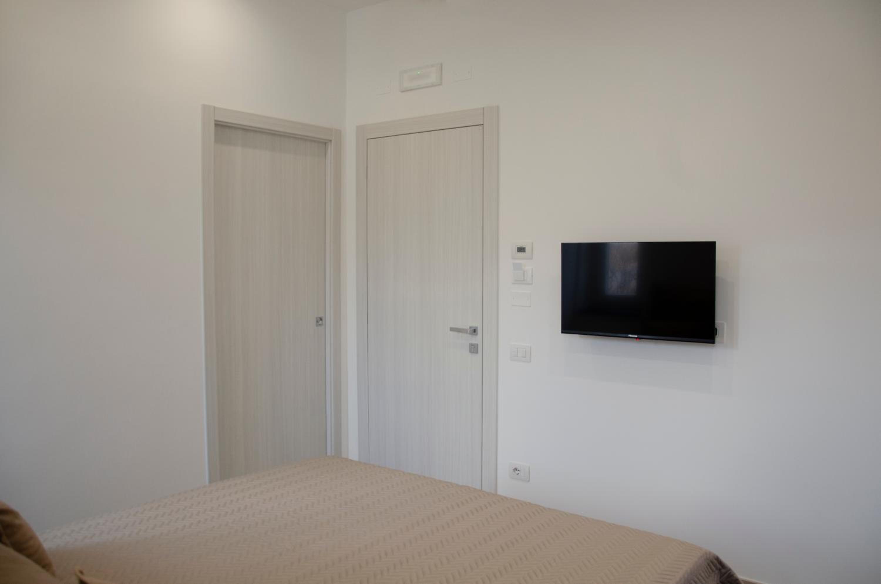Donna Elena Rooms