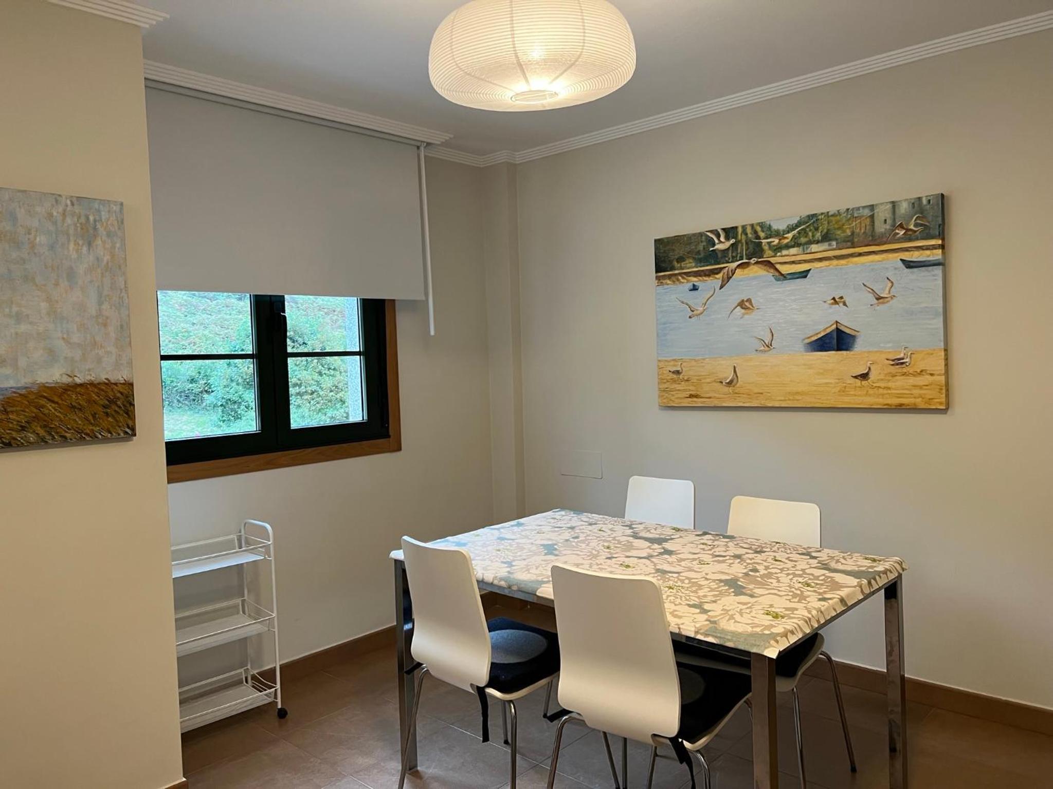Apartamento en Porto do Barqueiro con terraza mirando al mar