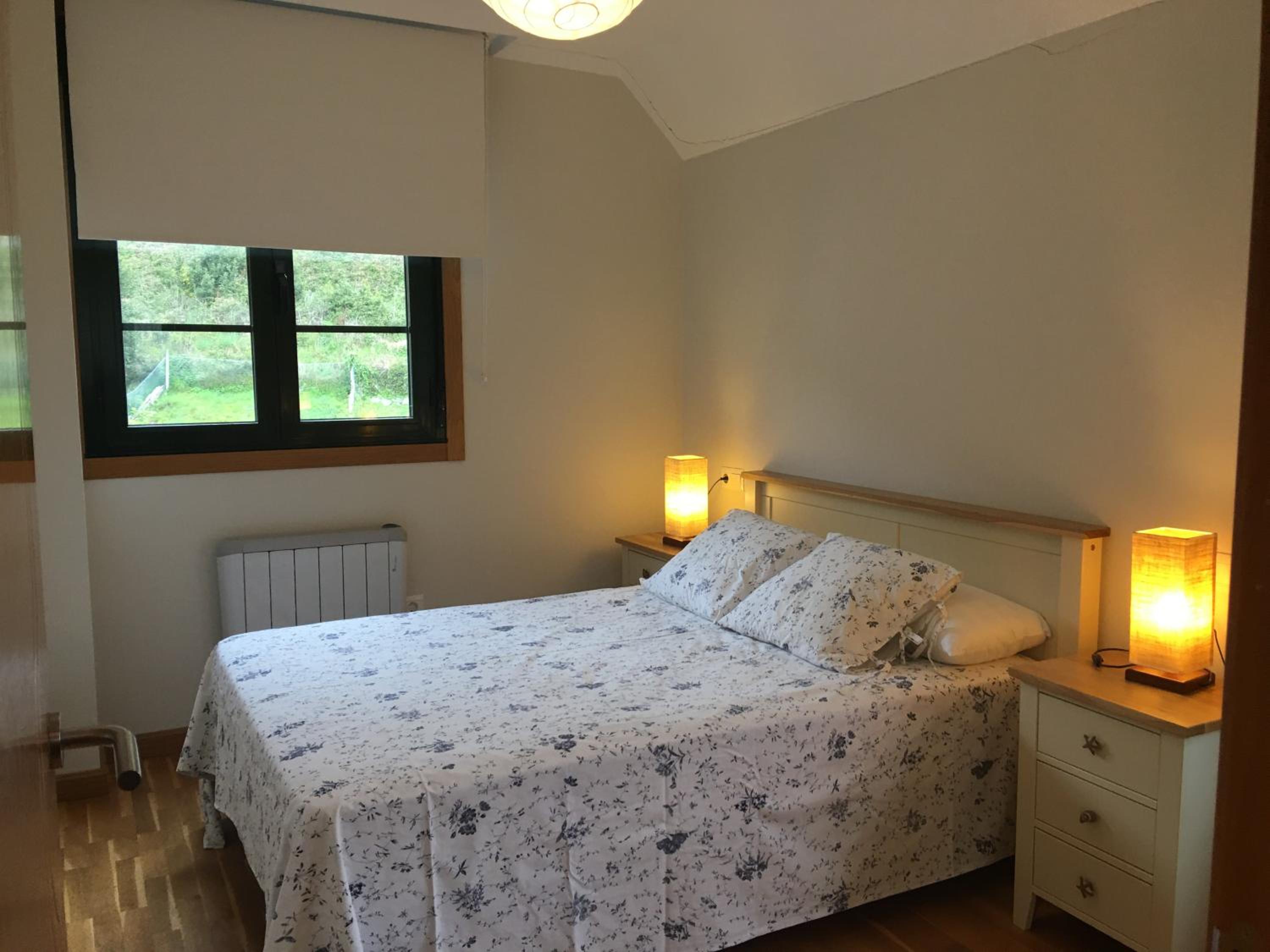 Apartamento en Porto do Barqueiro con terraza mirando al mar