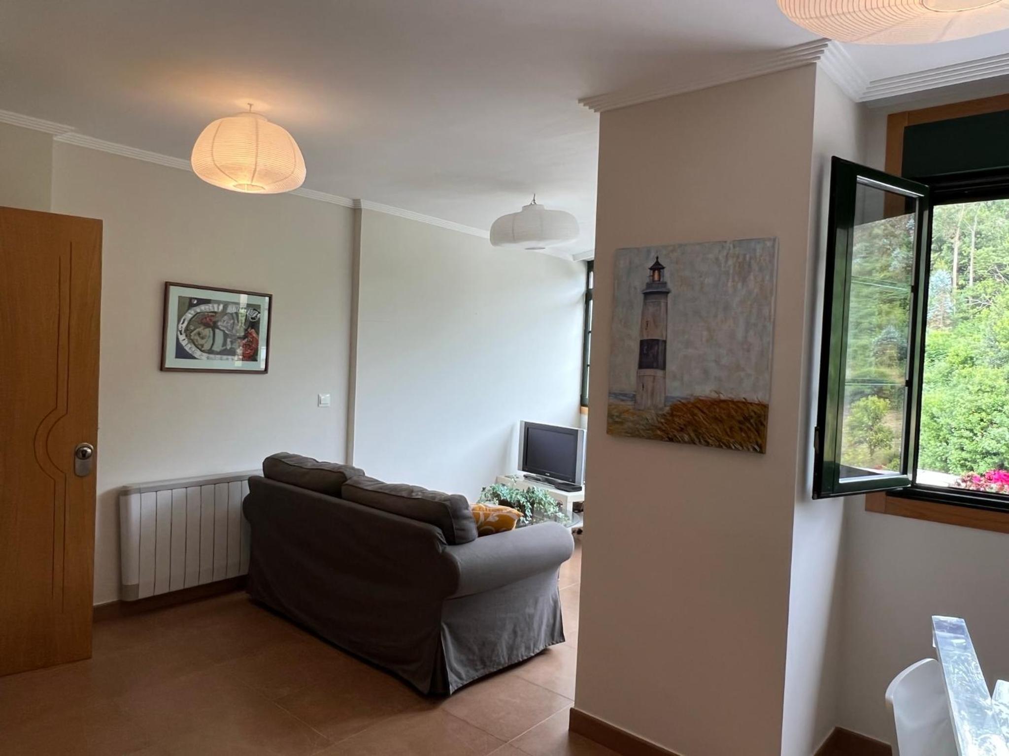 Apartamento en Porto do Barqueiro con terraza mirando al mar