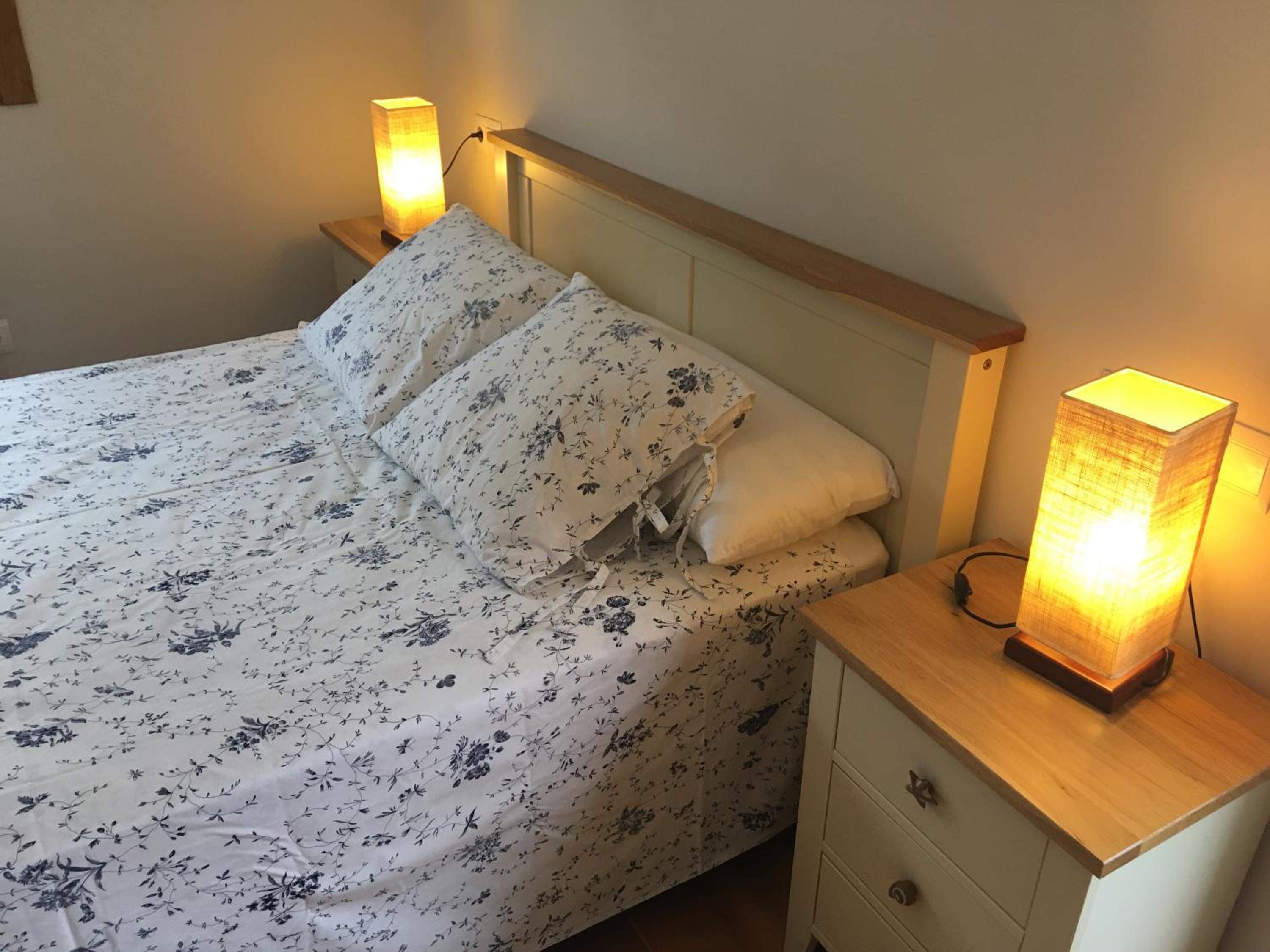 Apartamento en Porto do Barqueiro con terraza mirando al mar