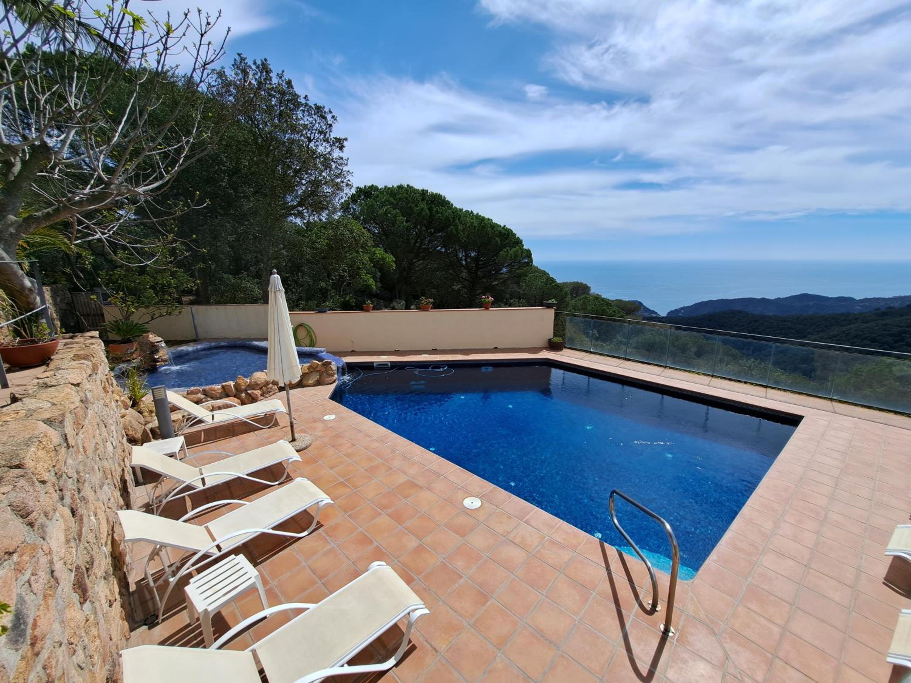 La Roqueta Hotel