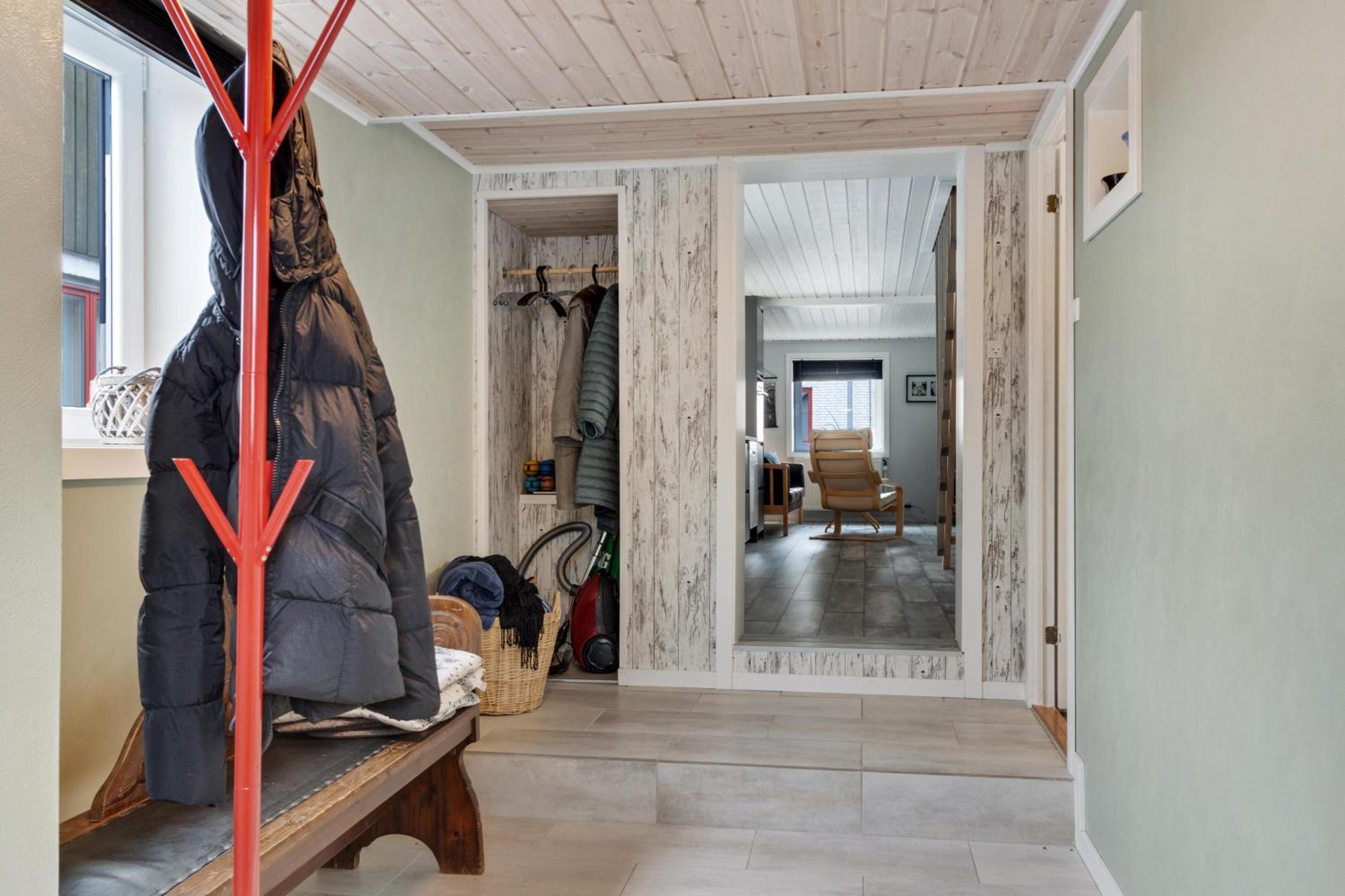 Large And Newly Renovated Holiday Home In Cozy Ingstrup