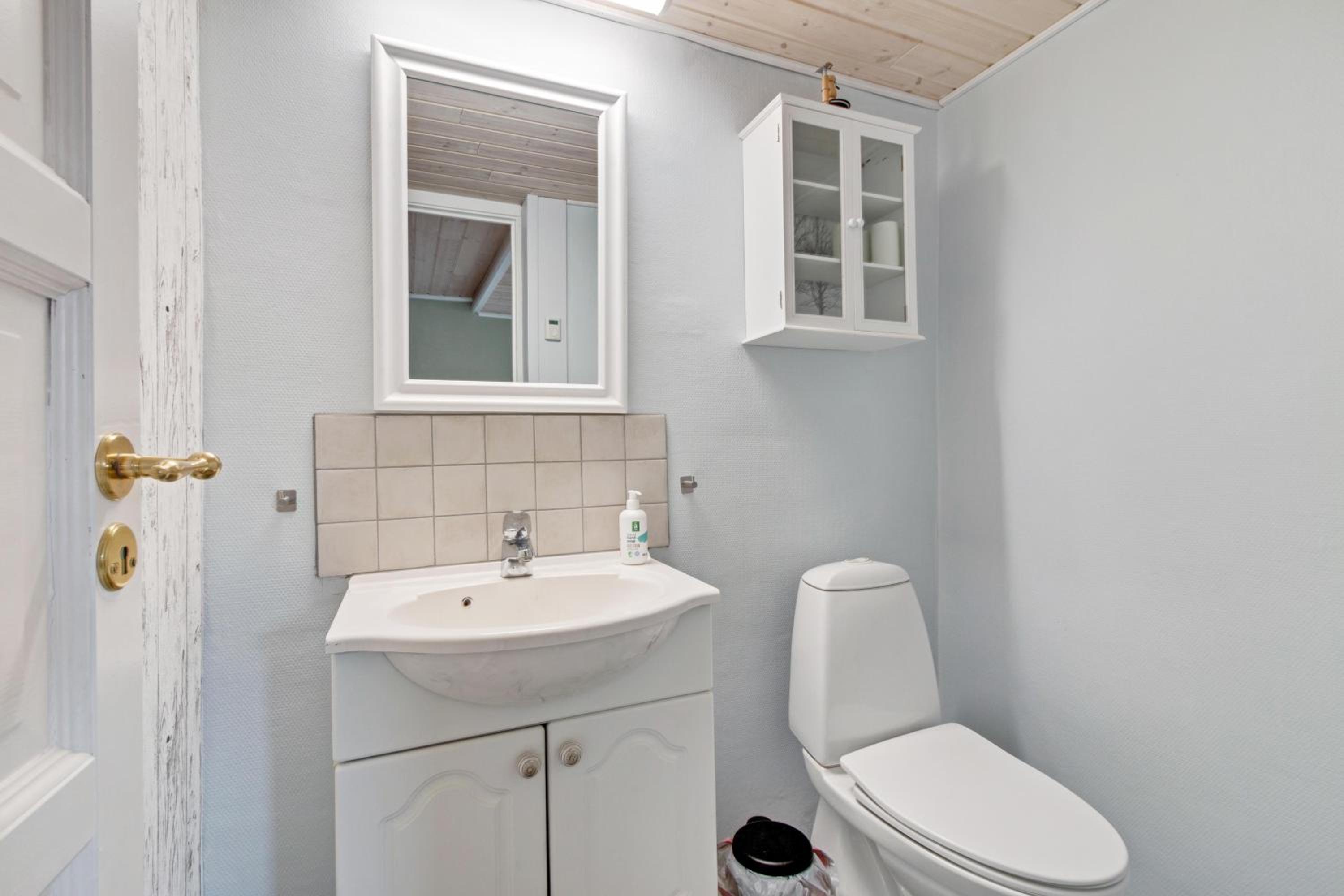 Large And Newly Renovated Holiday Home In Cozy Ingstrup