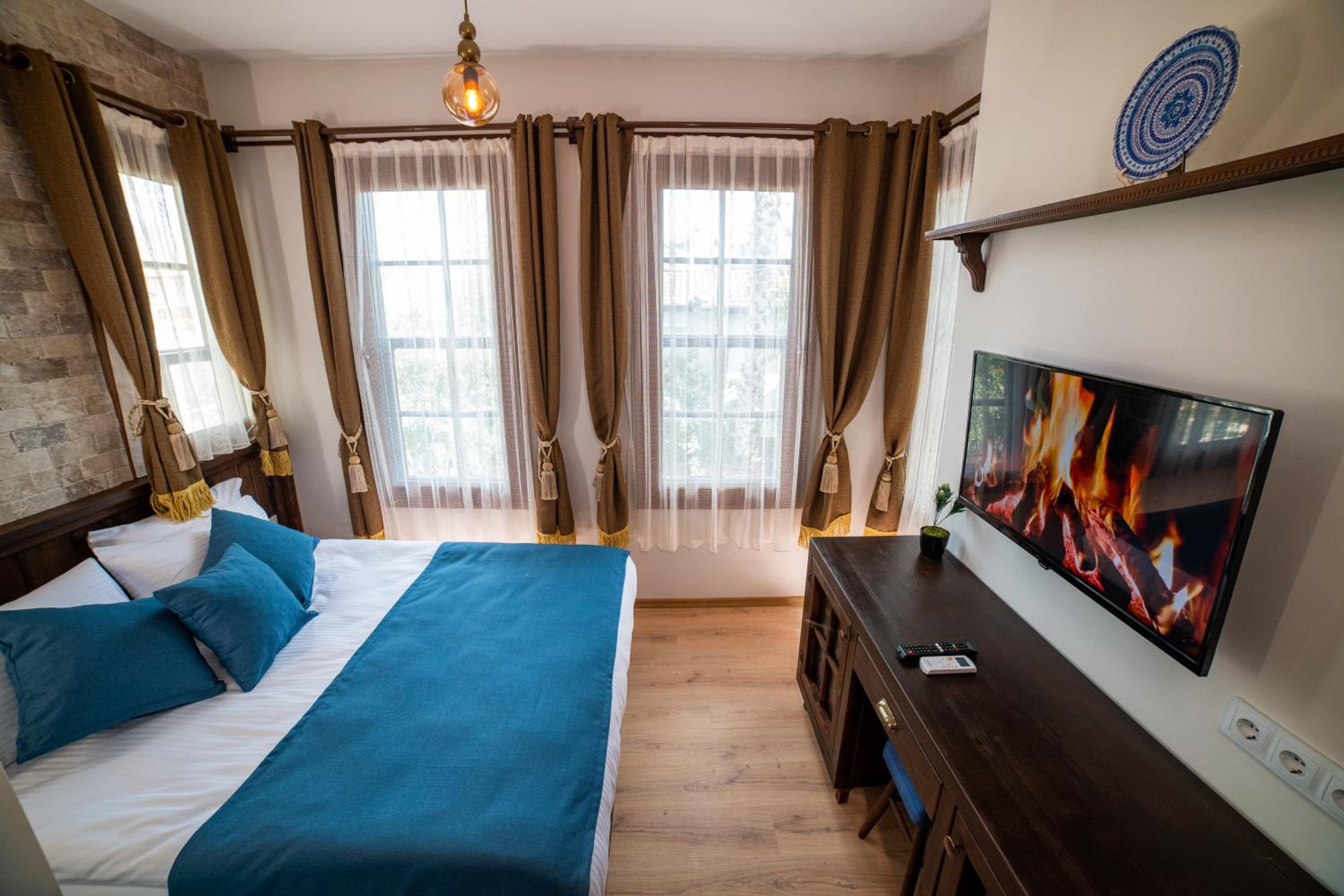 Sofa Hotels Kaleiçi - Image 9