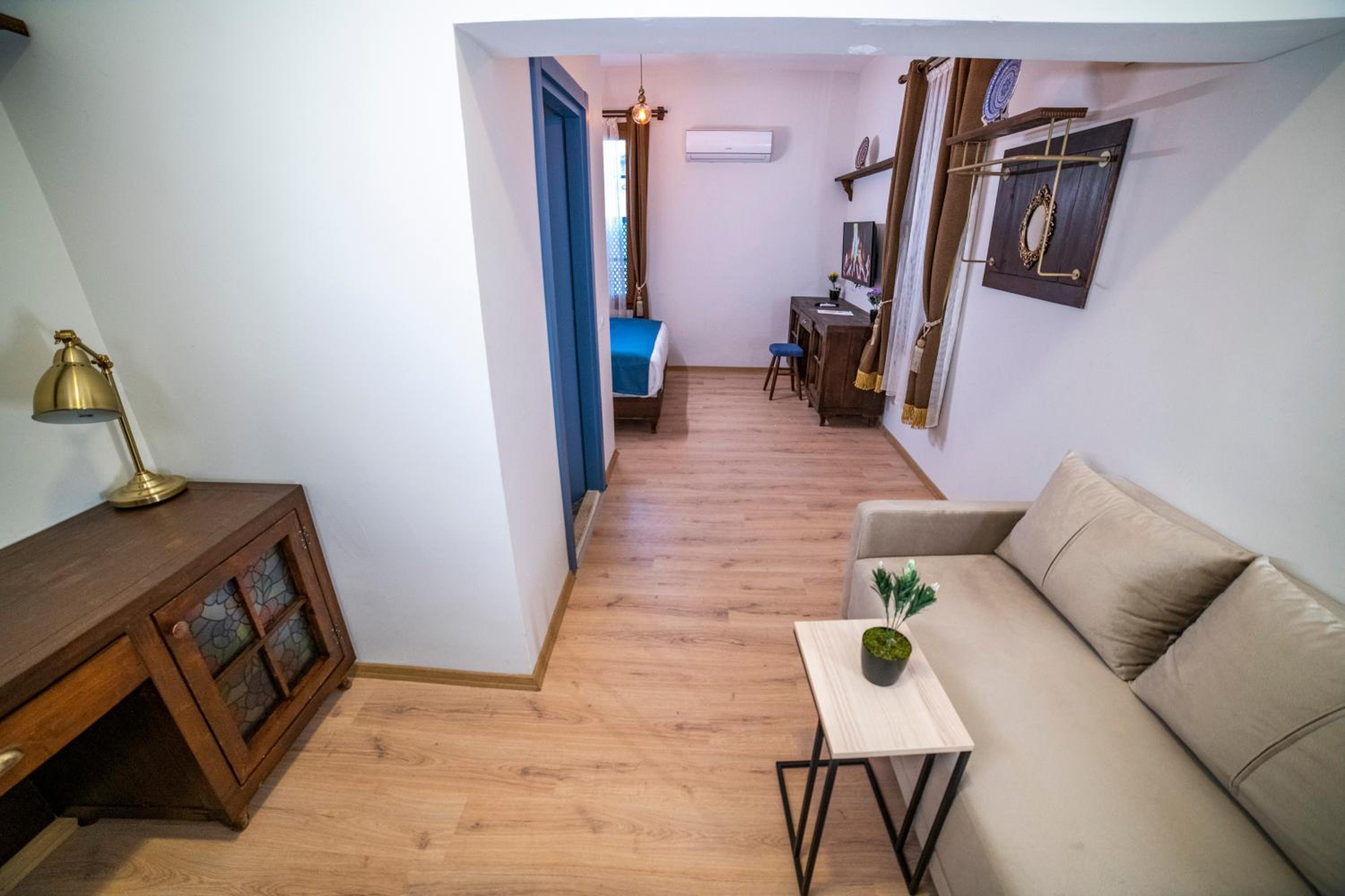 Sofa Hotels Kaleiçi - Image 12