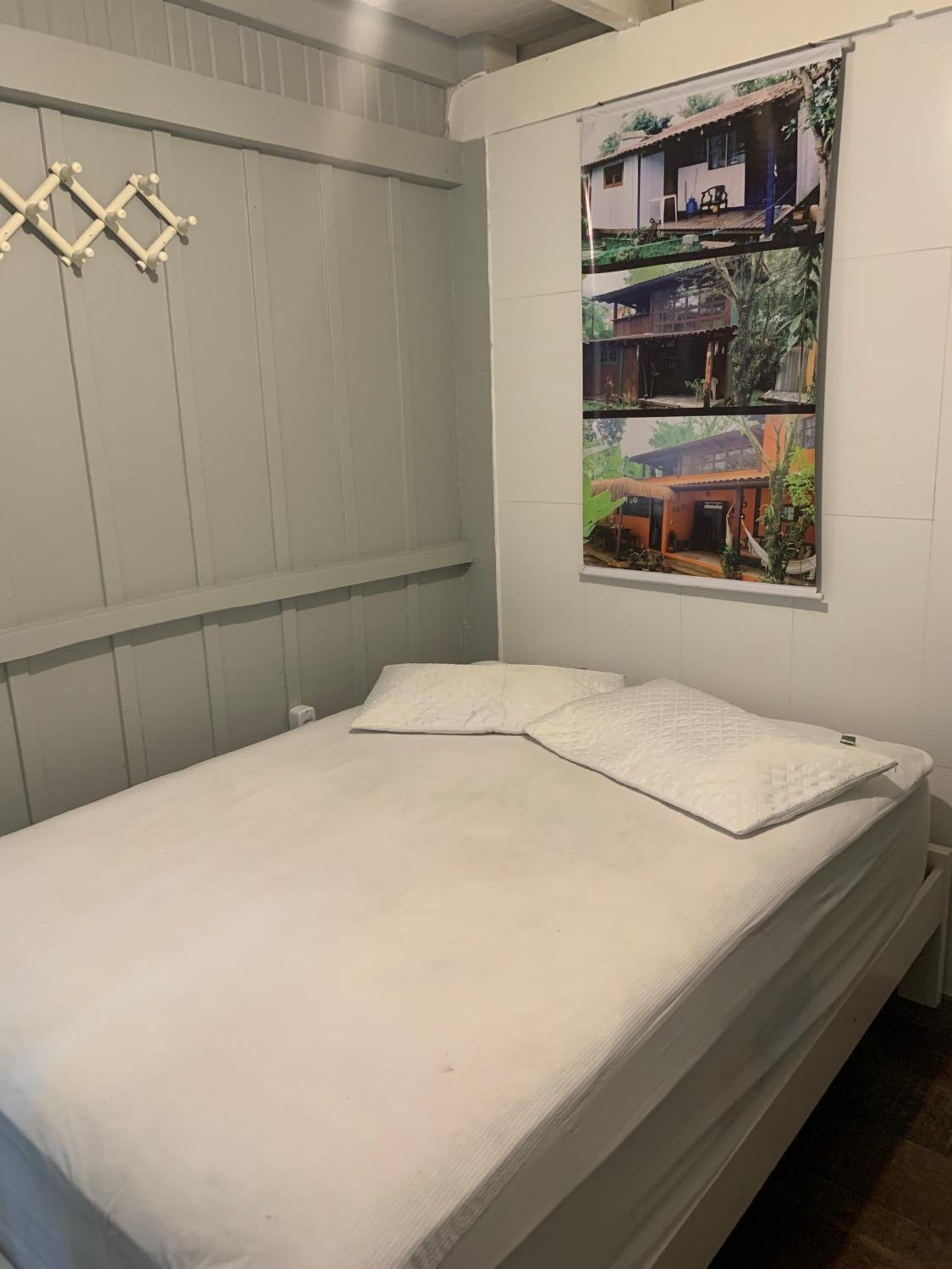 Casa charmosa em Camburi, perto da praia, com garagem-São Sebastião