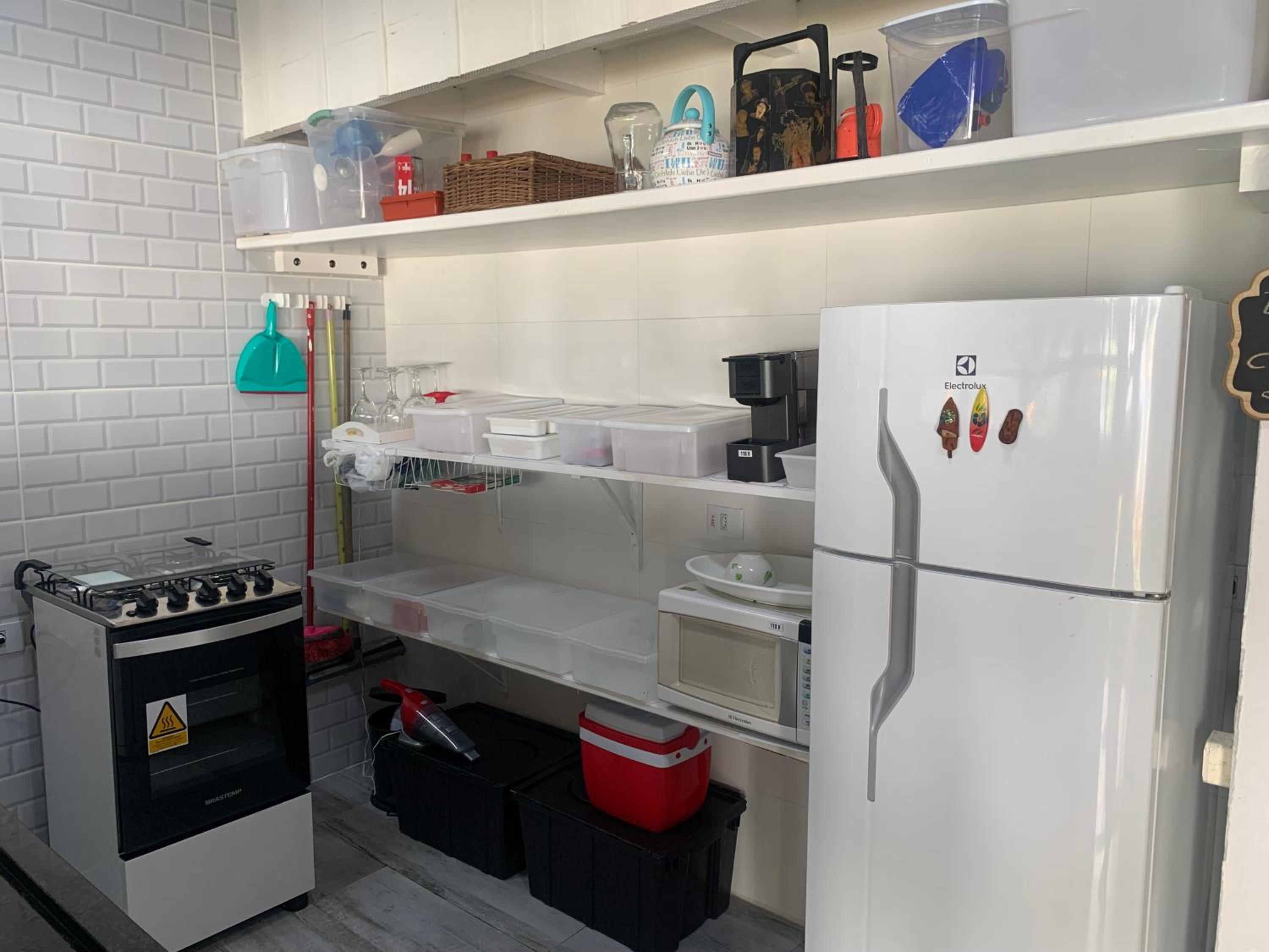 Casa charmosa em Camburi, perto da praia, com garagem-São Sebastião