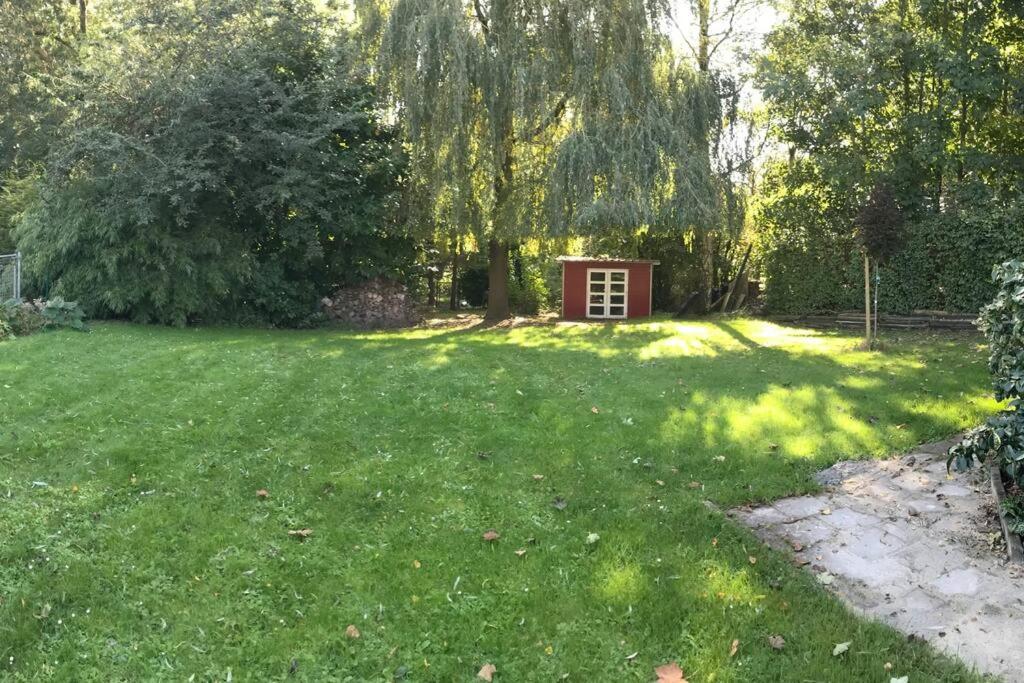 Maison moderne avec sauna et bain nordique