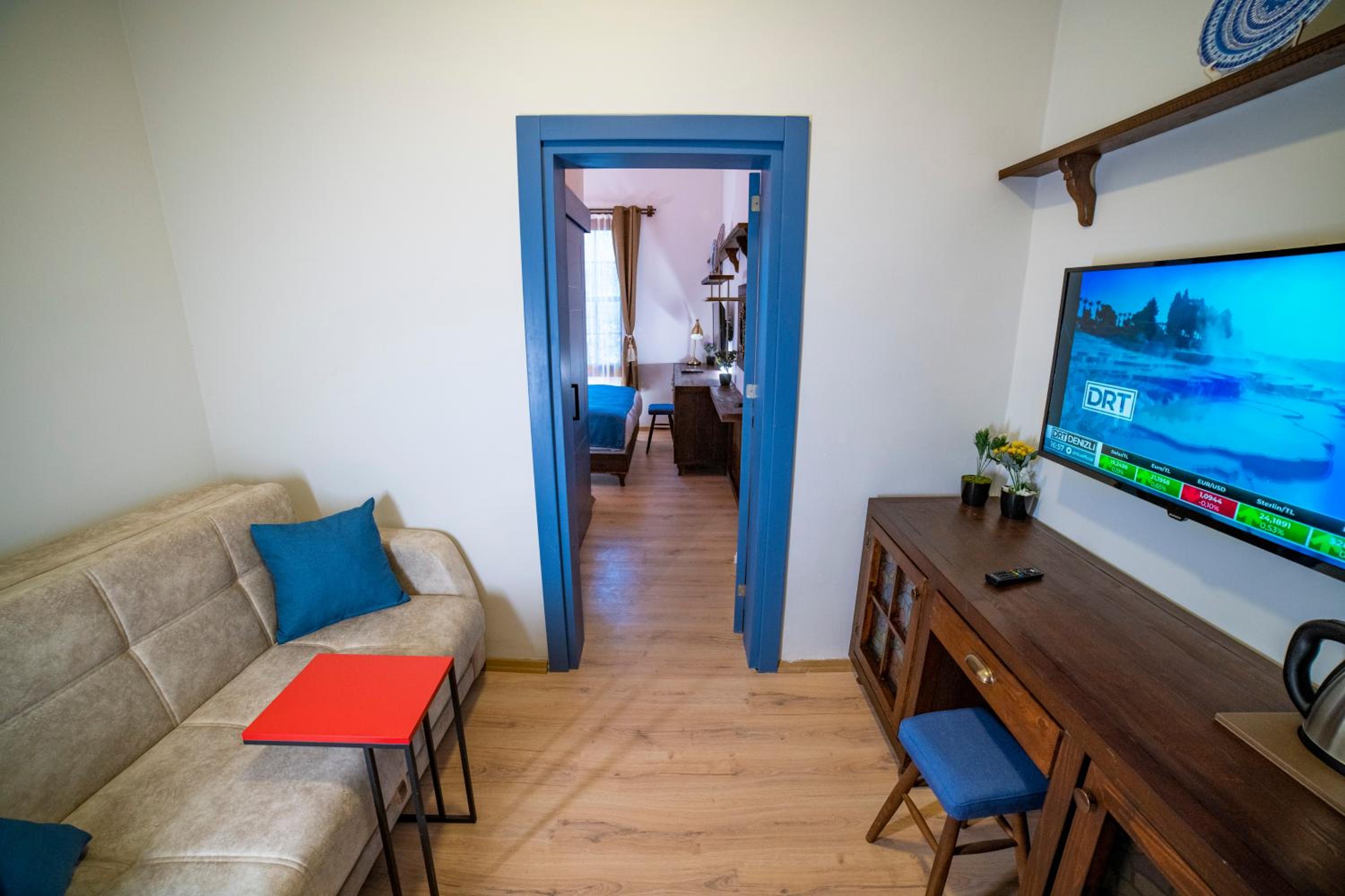 Sofa Hotels Kaleiçi - Image 14