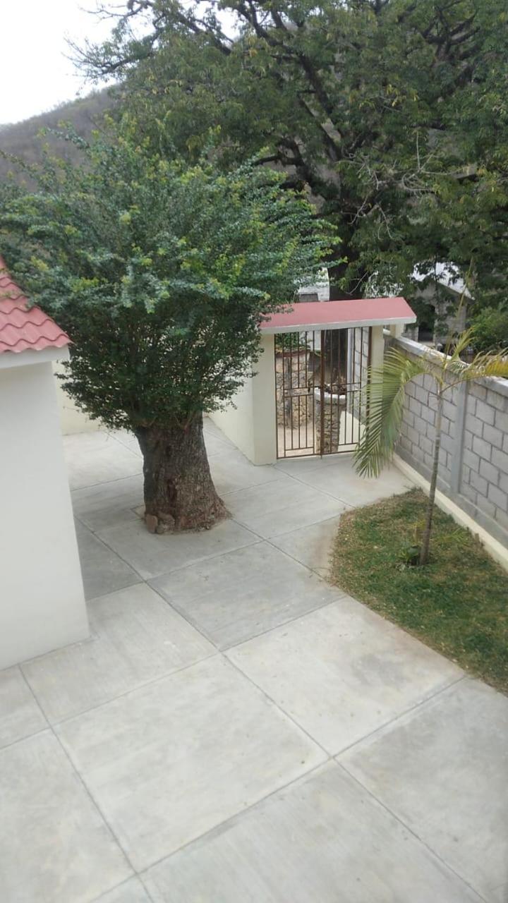 Casa la CEIBA