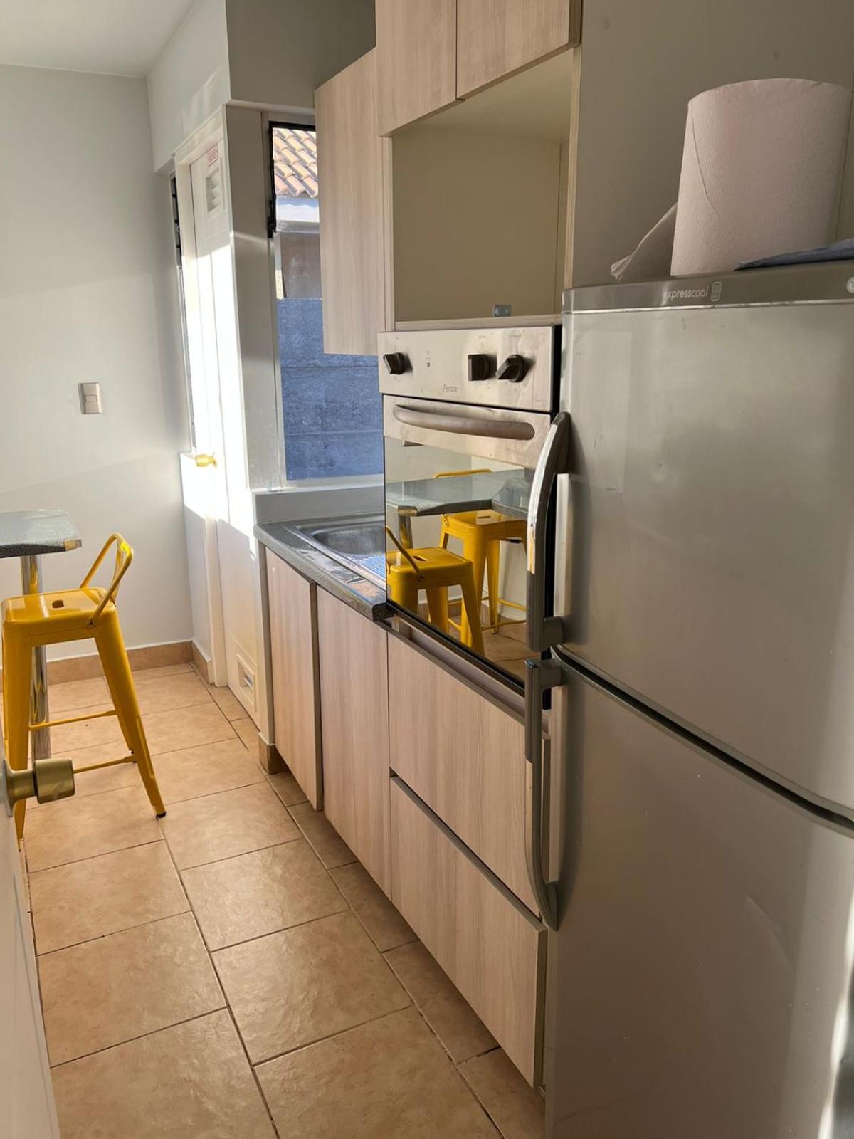 Casa amoblada en sector residencial