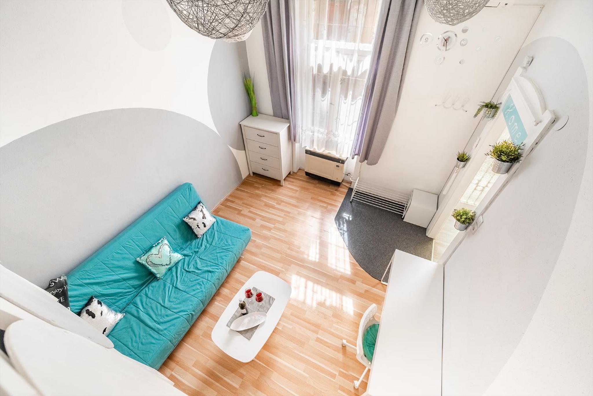 Sunny Dots Apartment - FREE PARKING!