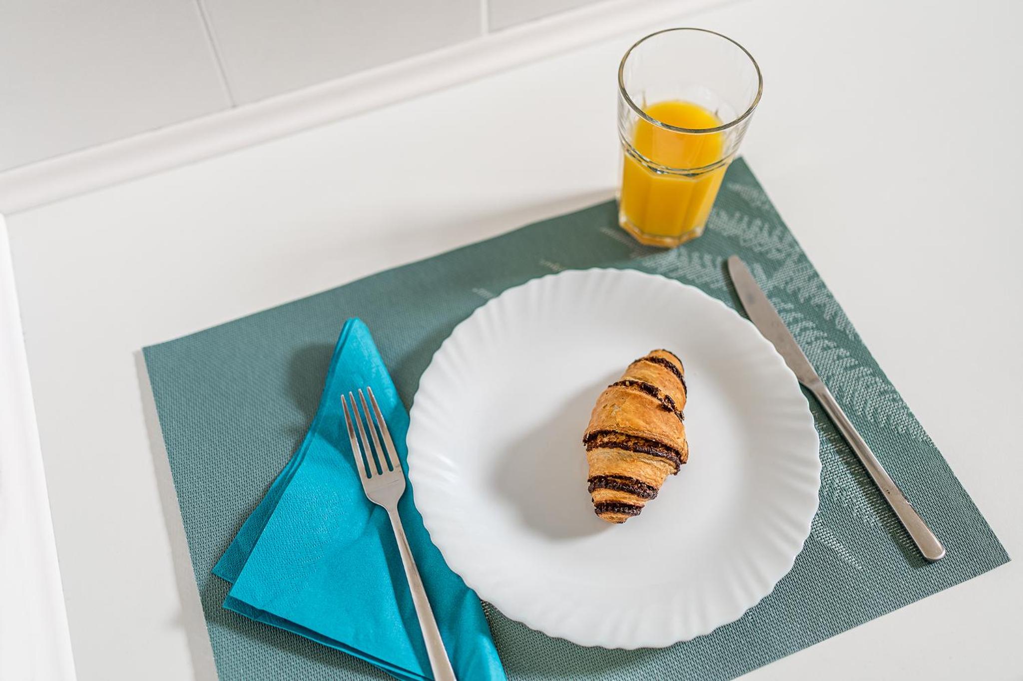 Sunny Dots Apartment - FREE PARKING!