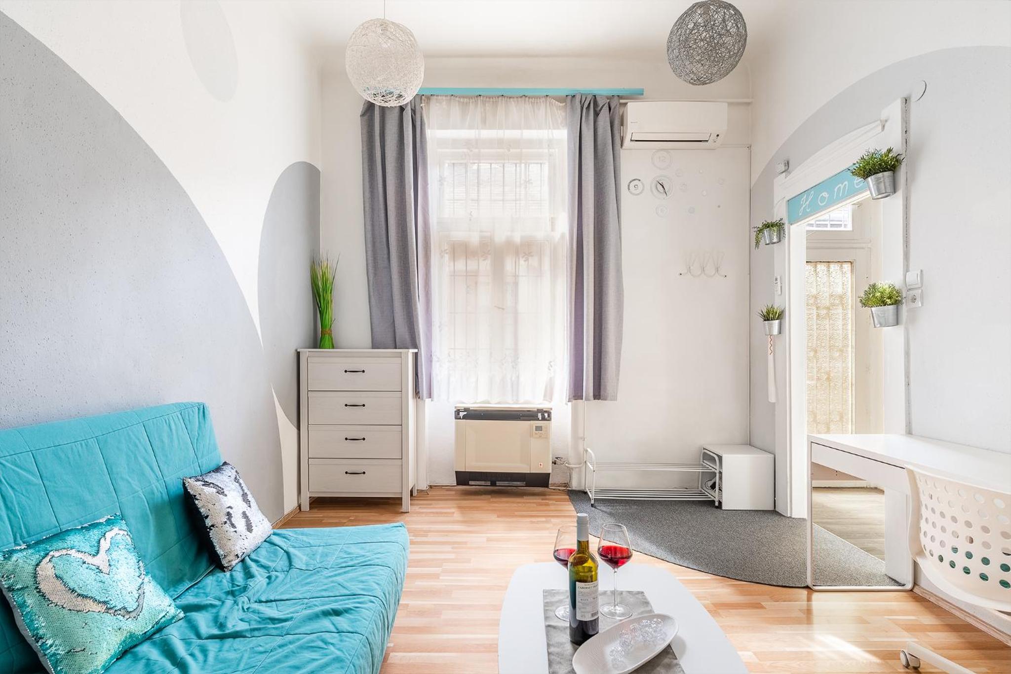 Sunny Dots Apartment - FREE PARKING!