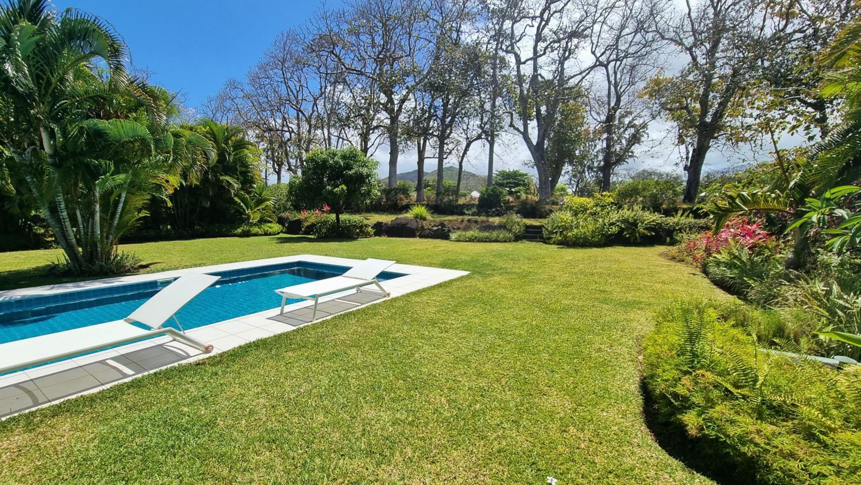Superior 4-Bedroom Villa at Anahita Golf & Spa Resort's photo 3