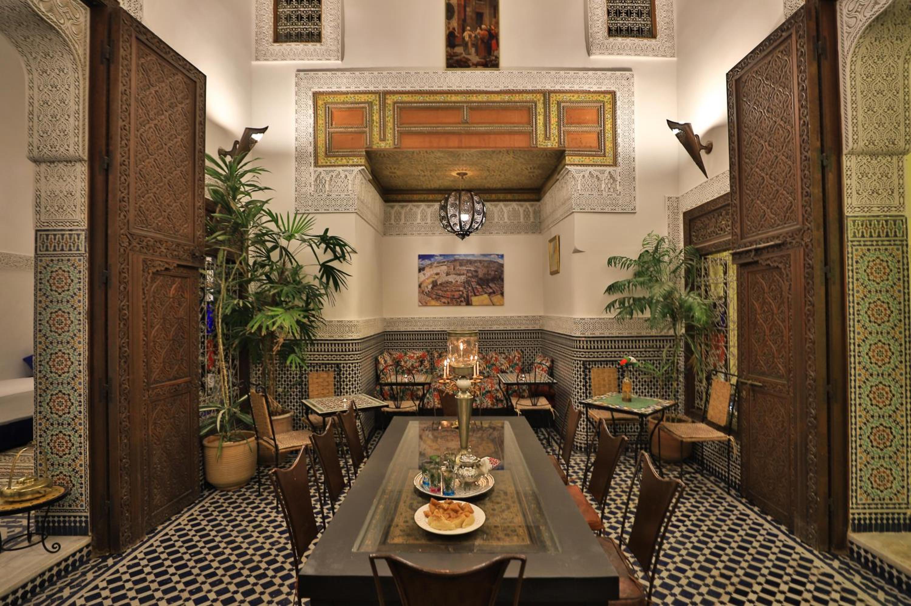dining