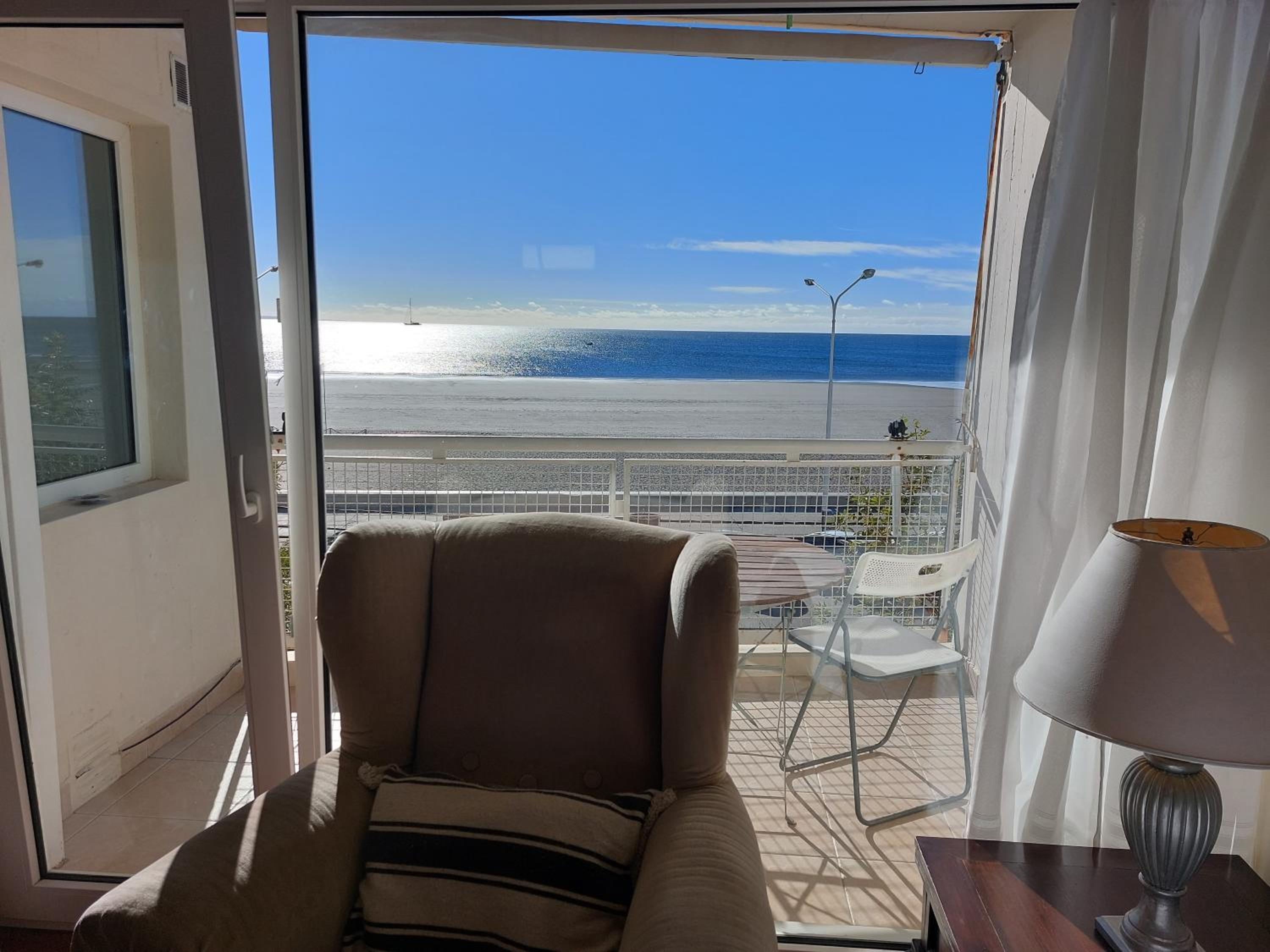 Boulevard 10 - Dúplex FRENTE al mar con balcón