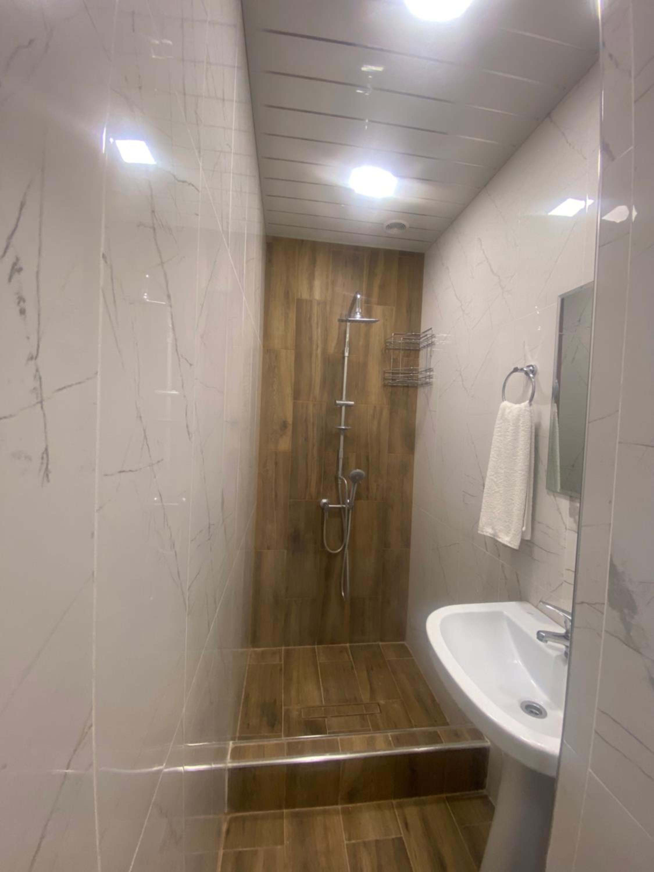HOTEL N1