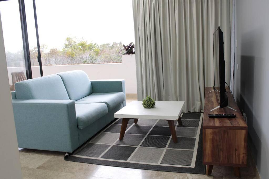 Spacious 3 bed penthouse with rooftop and gym view 3