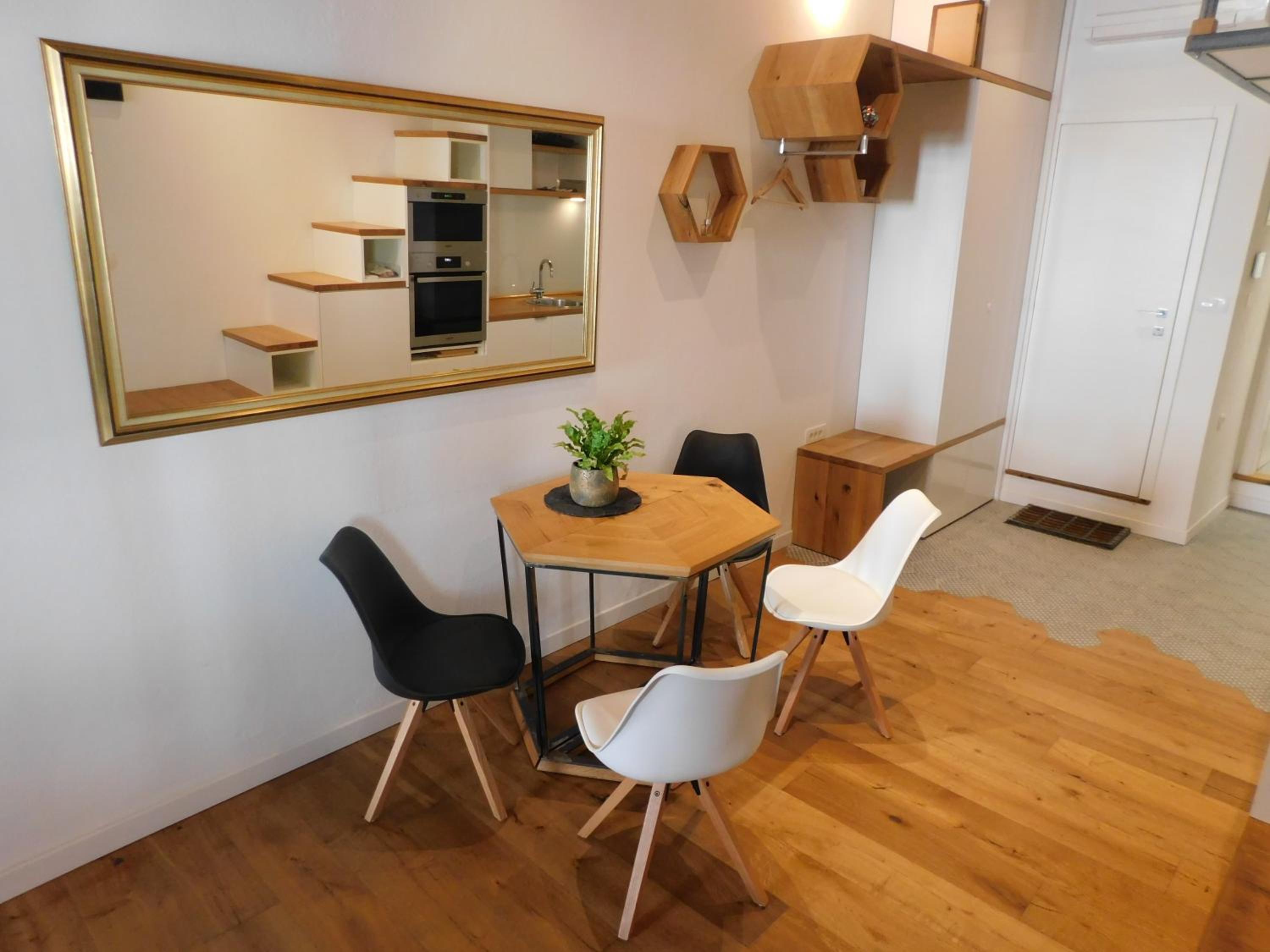 Boutique Apartment Križanke view 3