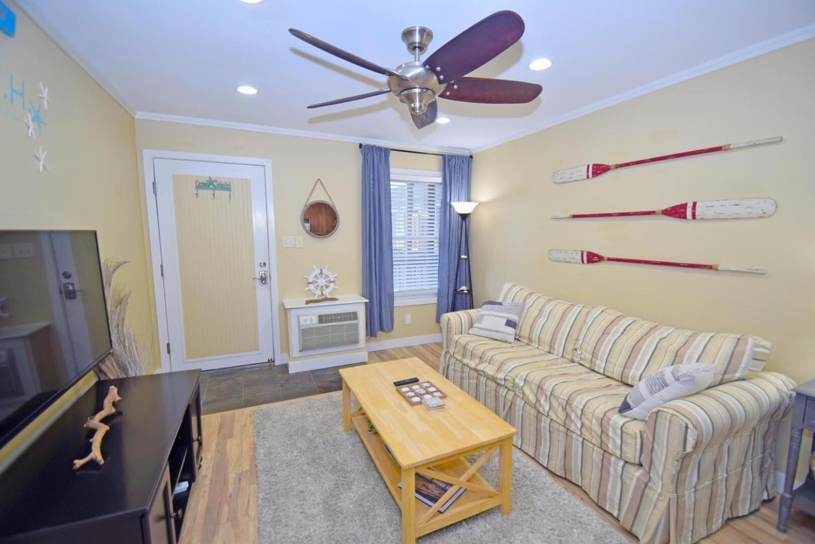 Orleans Court 224 condo view 3