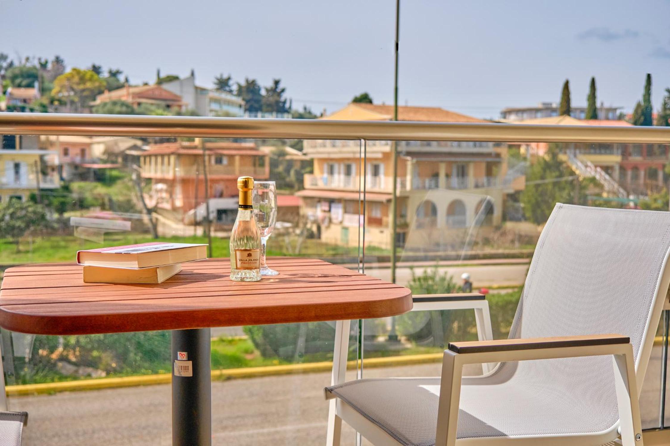 Sunflower Suites Gouvia Corfu