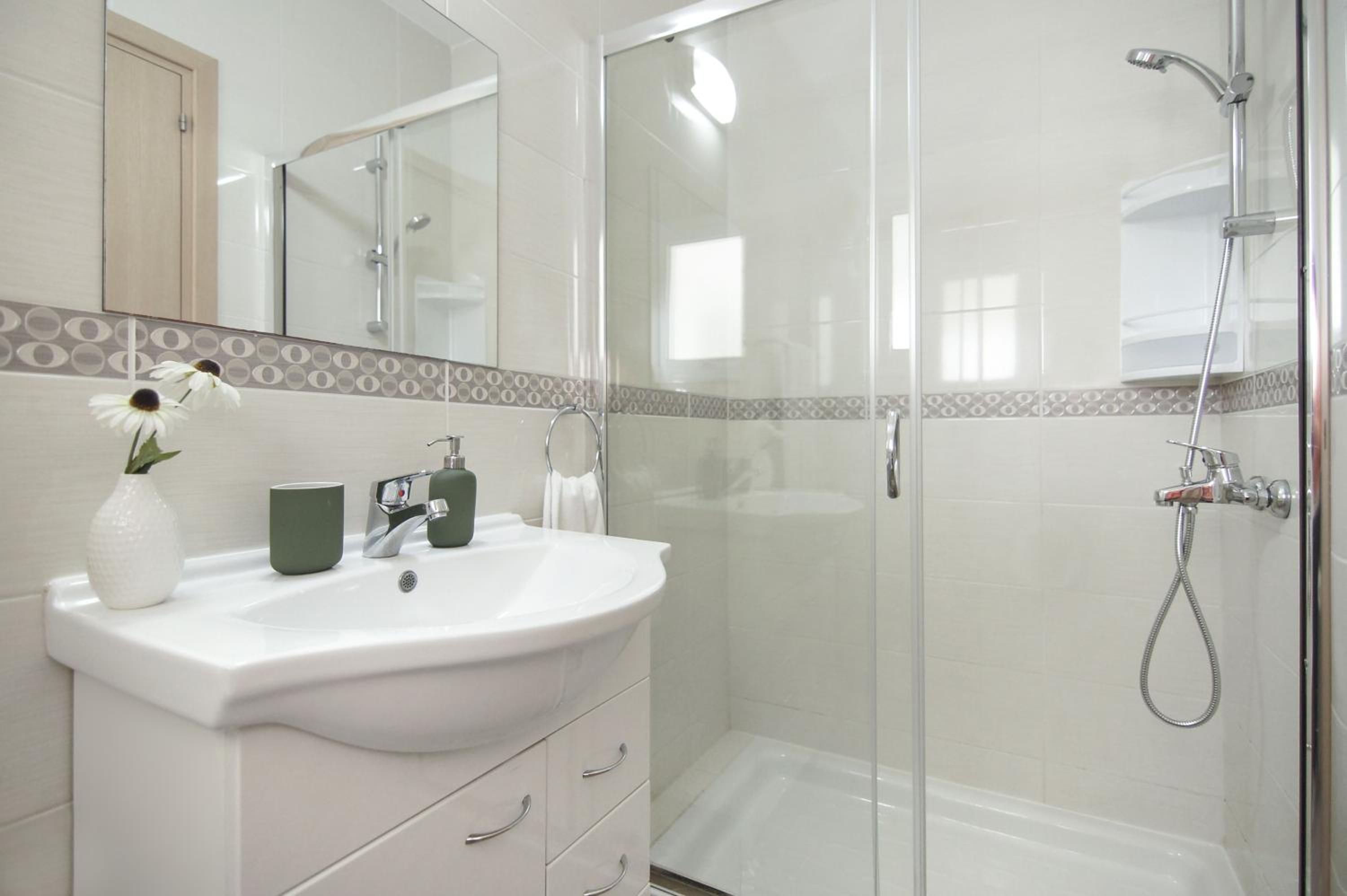 Nissi Sapphire Villa