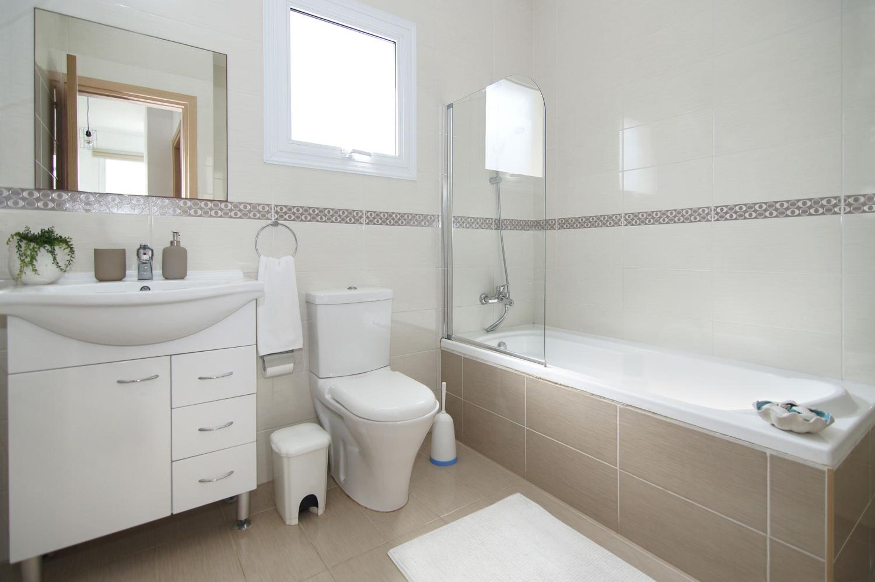 Nissi Sapphire Villa