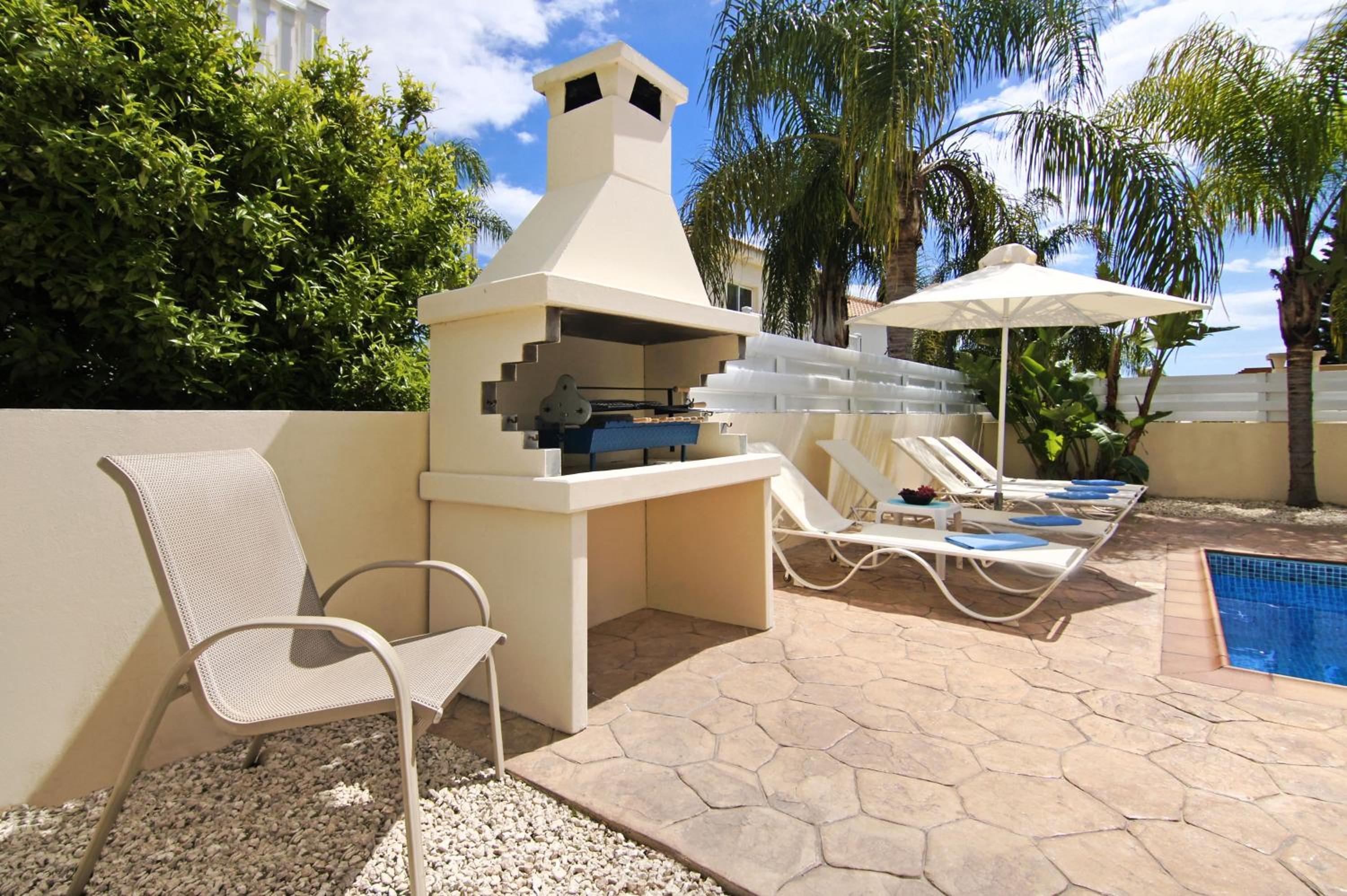 Nissi Sapphire Villa