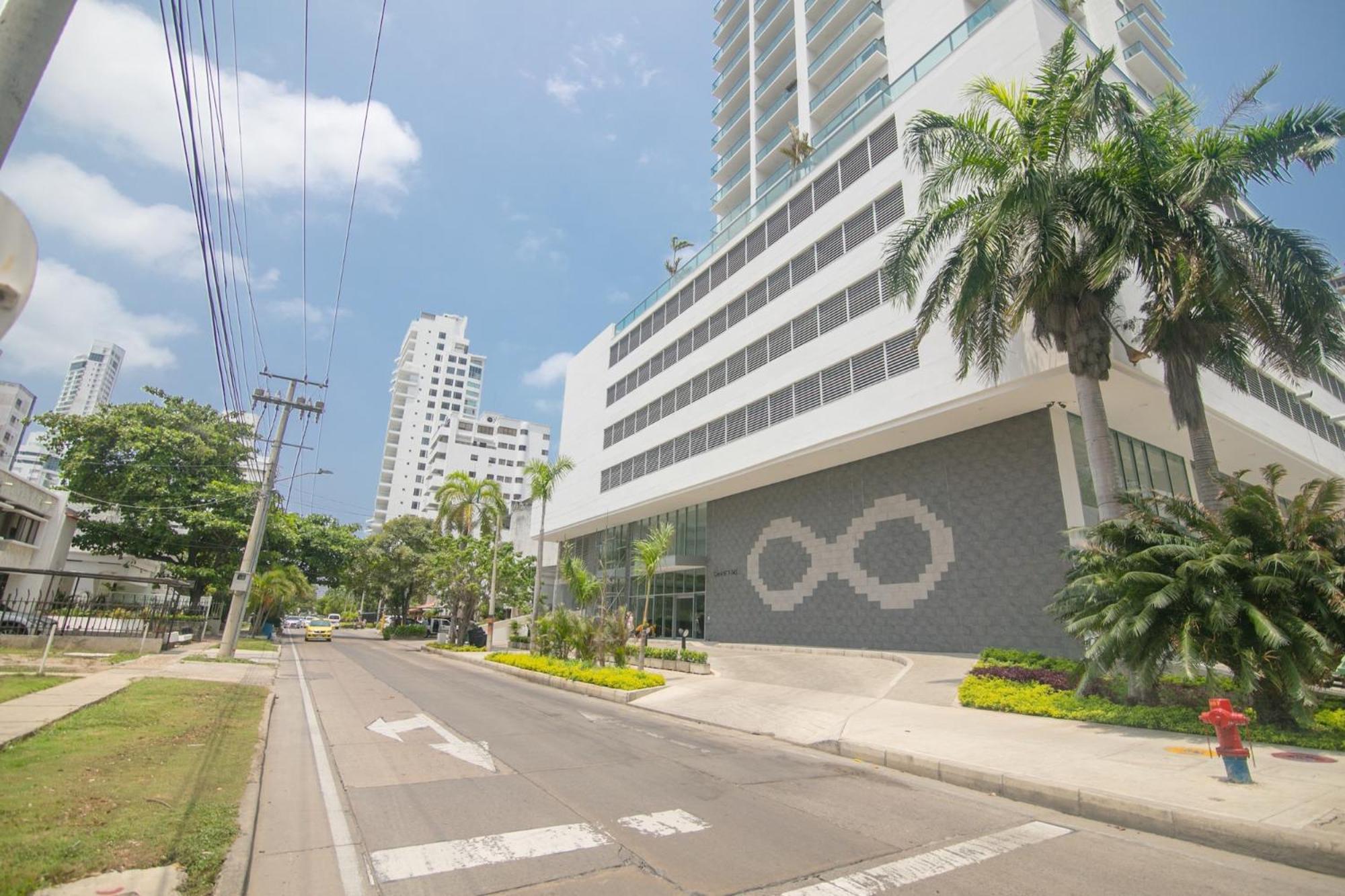 Great apartment in Bocagrande with sunset & beach view