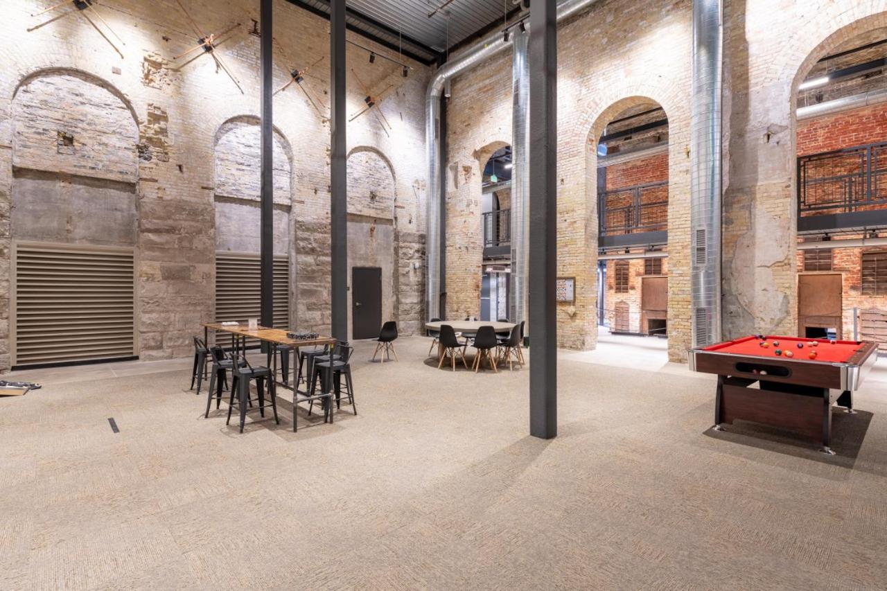 meeting & event spaces