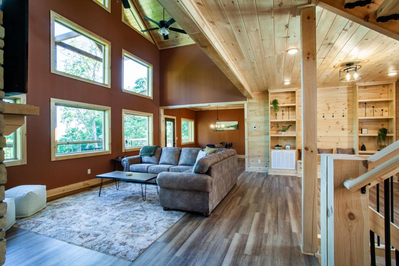 The Sundrop Hot Tub Game Room Community Pools
