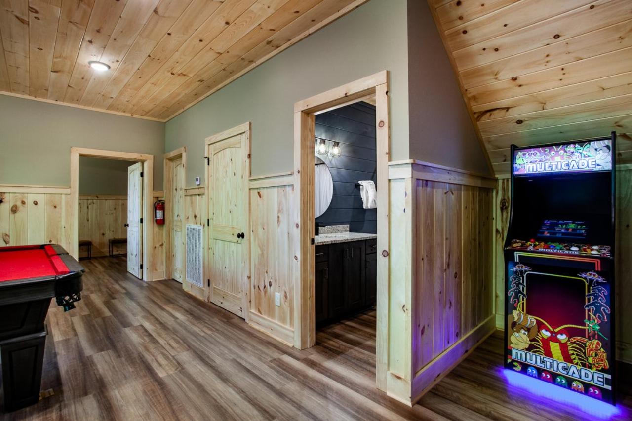 The Sundrop Hot Tub Game Room Community Pools