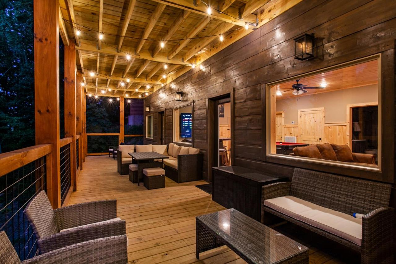 The Sundrop Hot Tub Game Room Community Pools